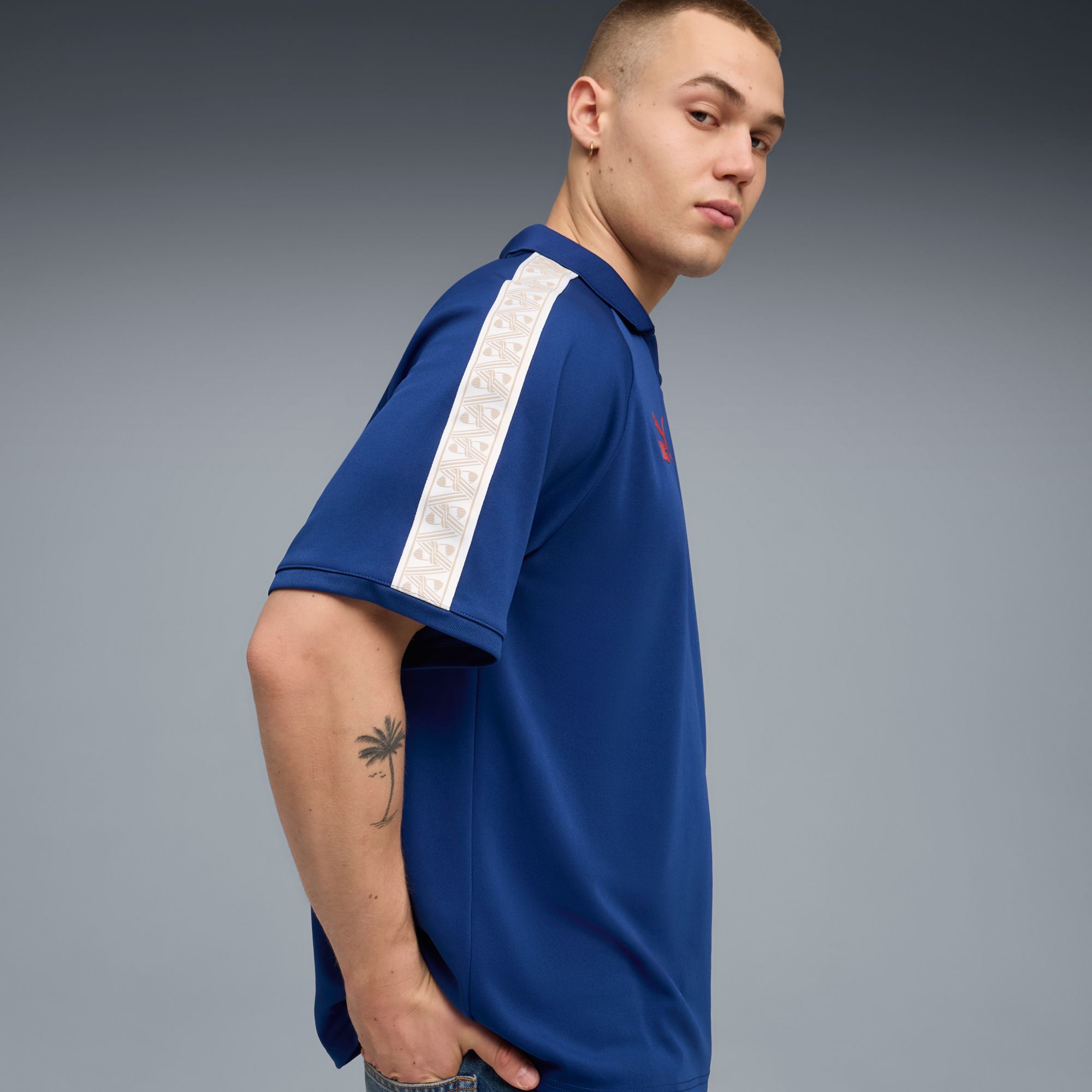 PUMA Adult France KING 2026 Throwback Jersey product image