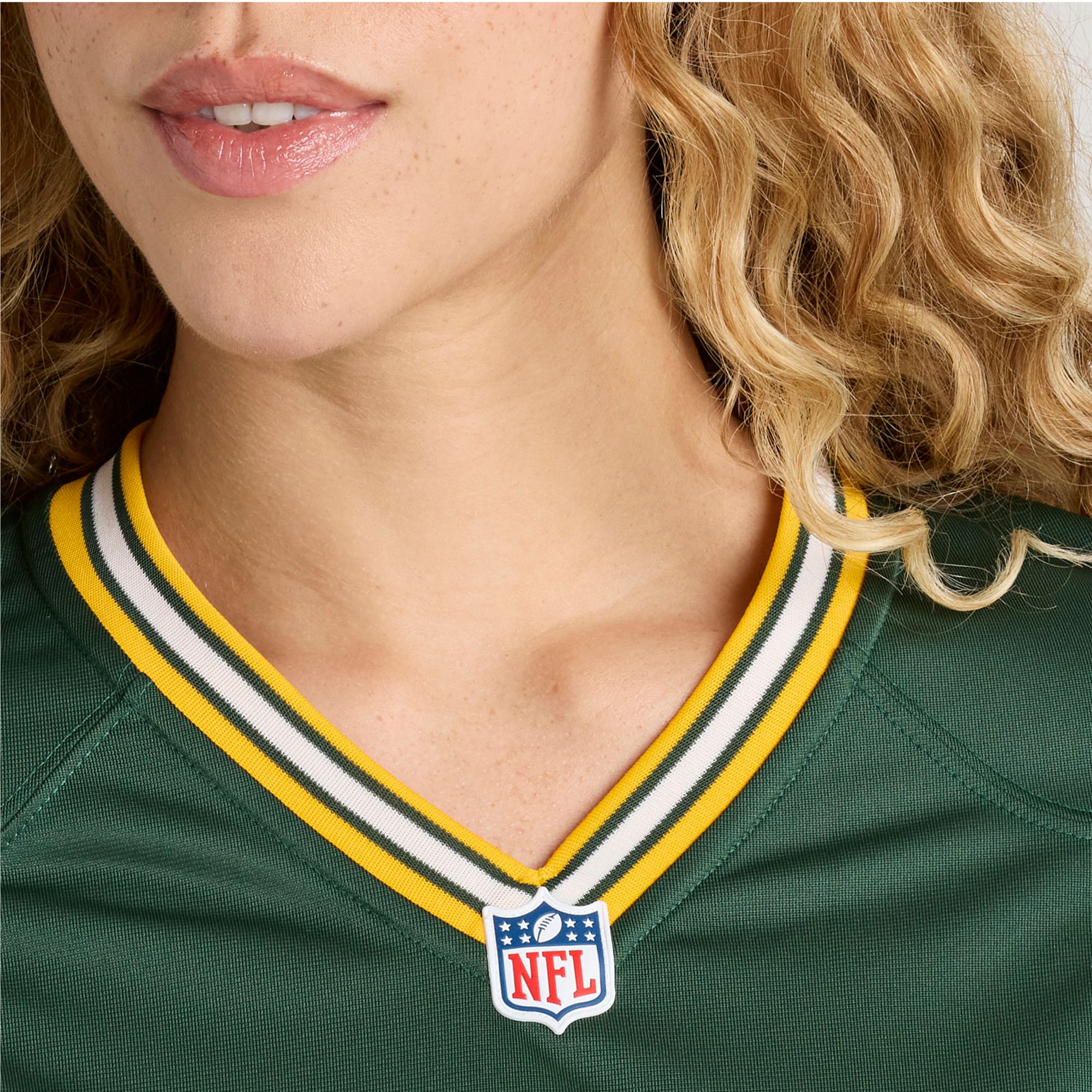 Nike Women's Green Bay Packers Micah Parsons #1 Green Game Jersey product image