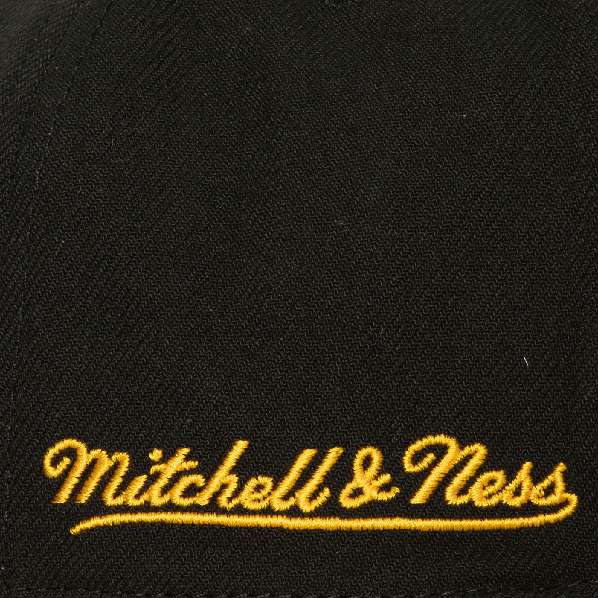 Boston bruins hot sale fitted hats