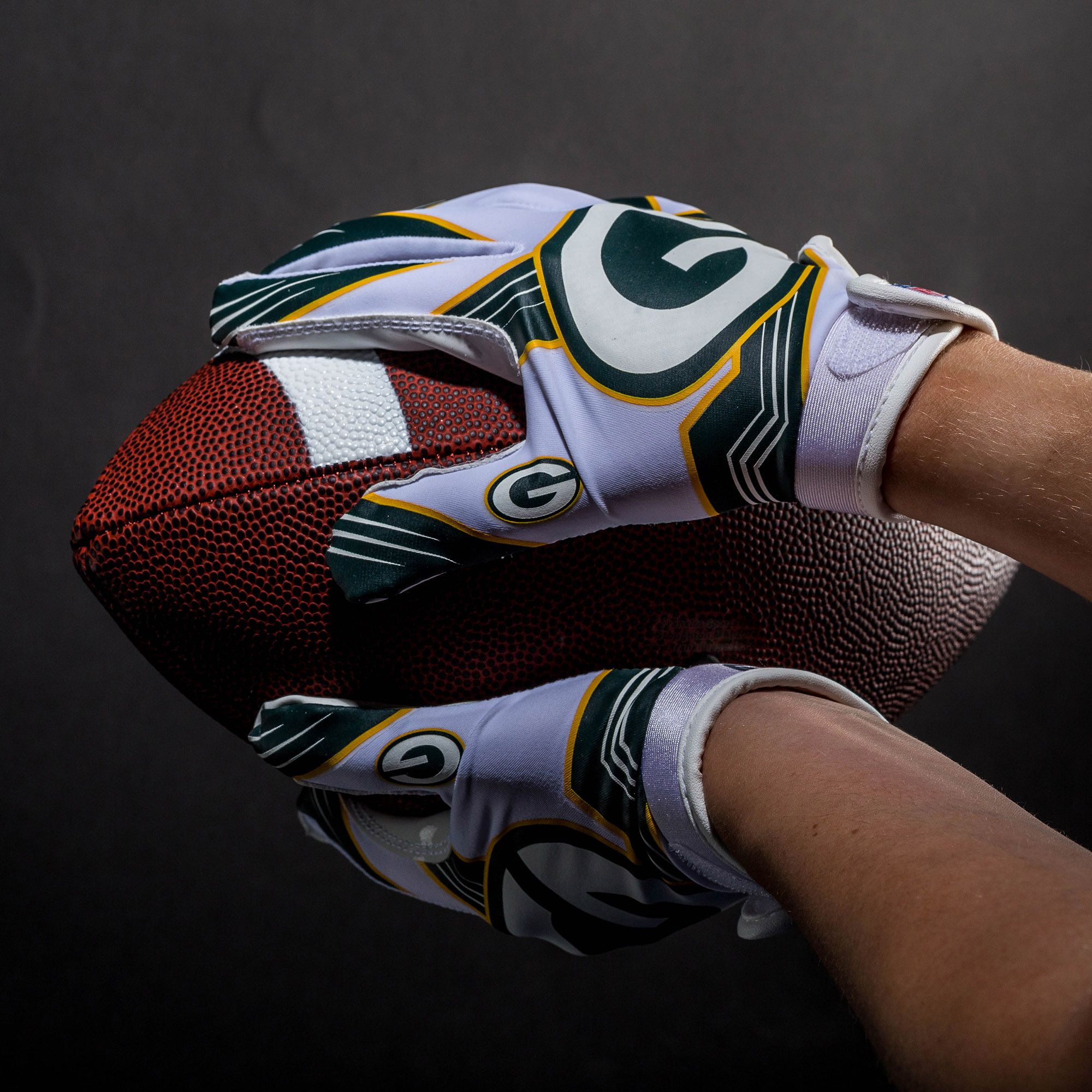 Packers store receiver gloves