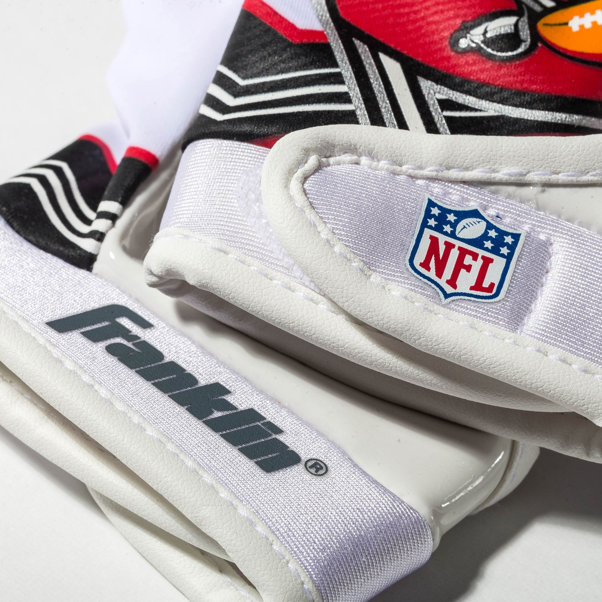 Franklin Tampa Bay Buccaneers Youth Receiver Gloves product image