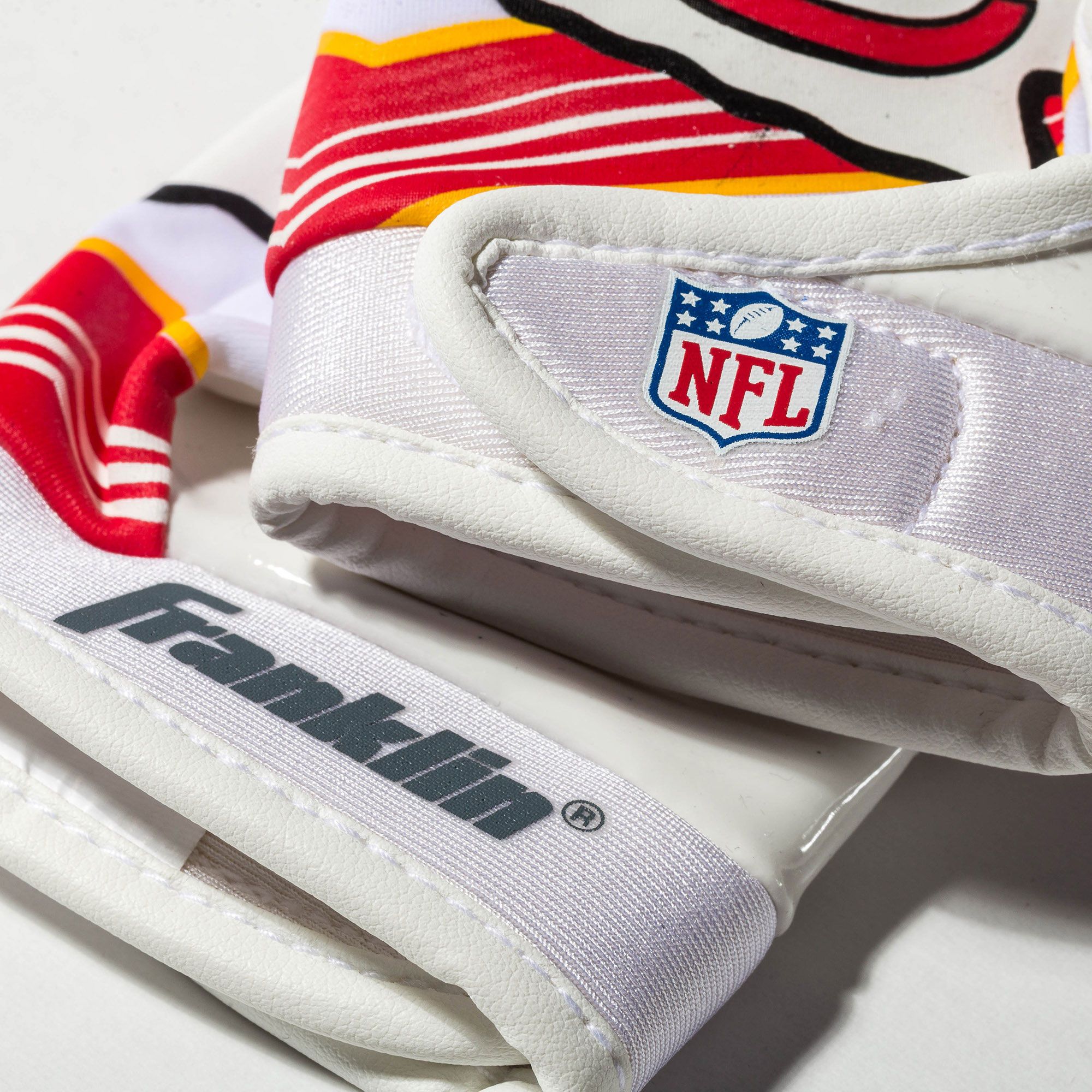 Franklin Youth Kansas City Chiefs Team Logo Receiver Gloves product image