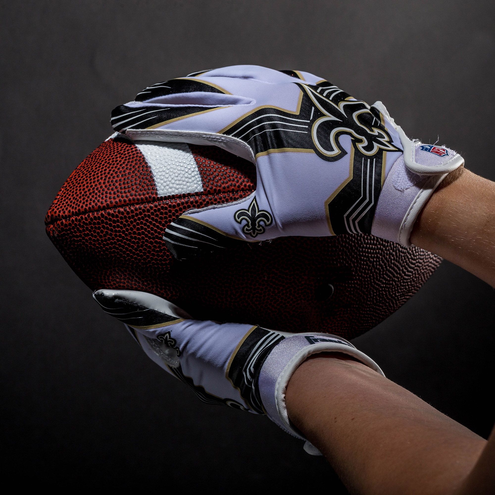 Franklin Youth New Orleans Saints Receiver Gloves product image