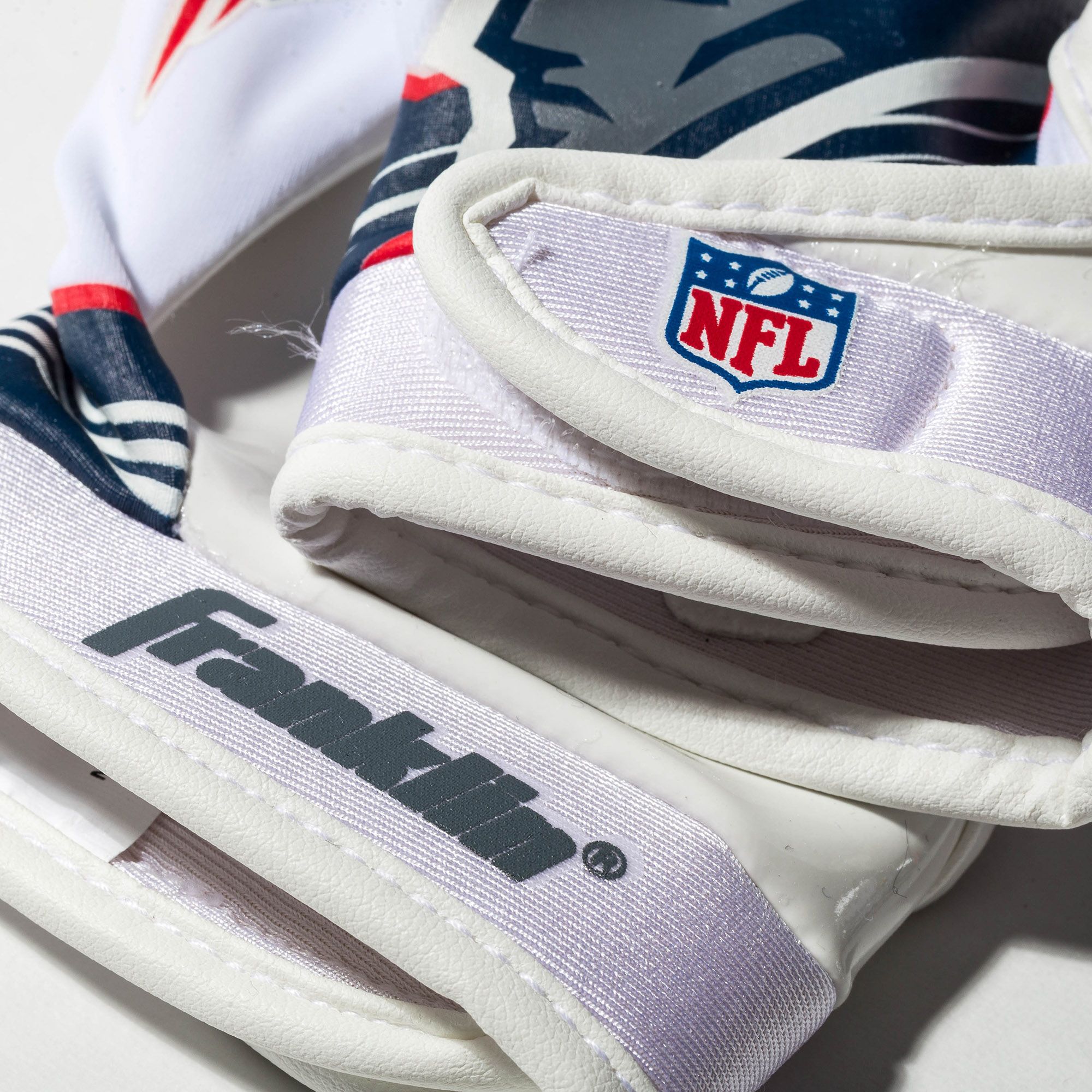 Franklin Youth New England Patriots Receiver Gloves product image