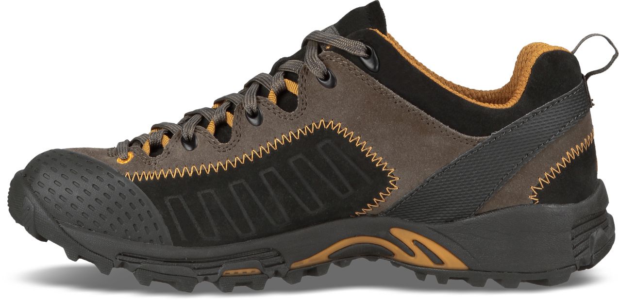 red wing shoes vasque