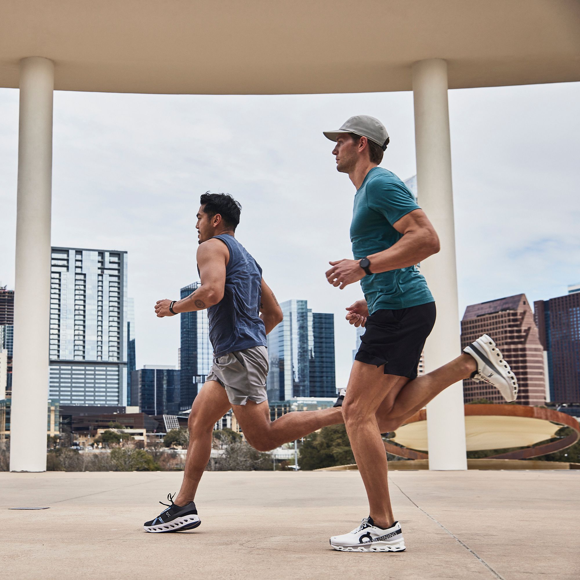 VRST Men's 7" Accelerate Running Boxer Brief Short product image