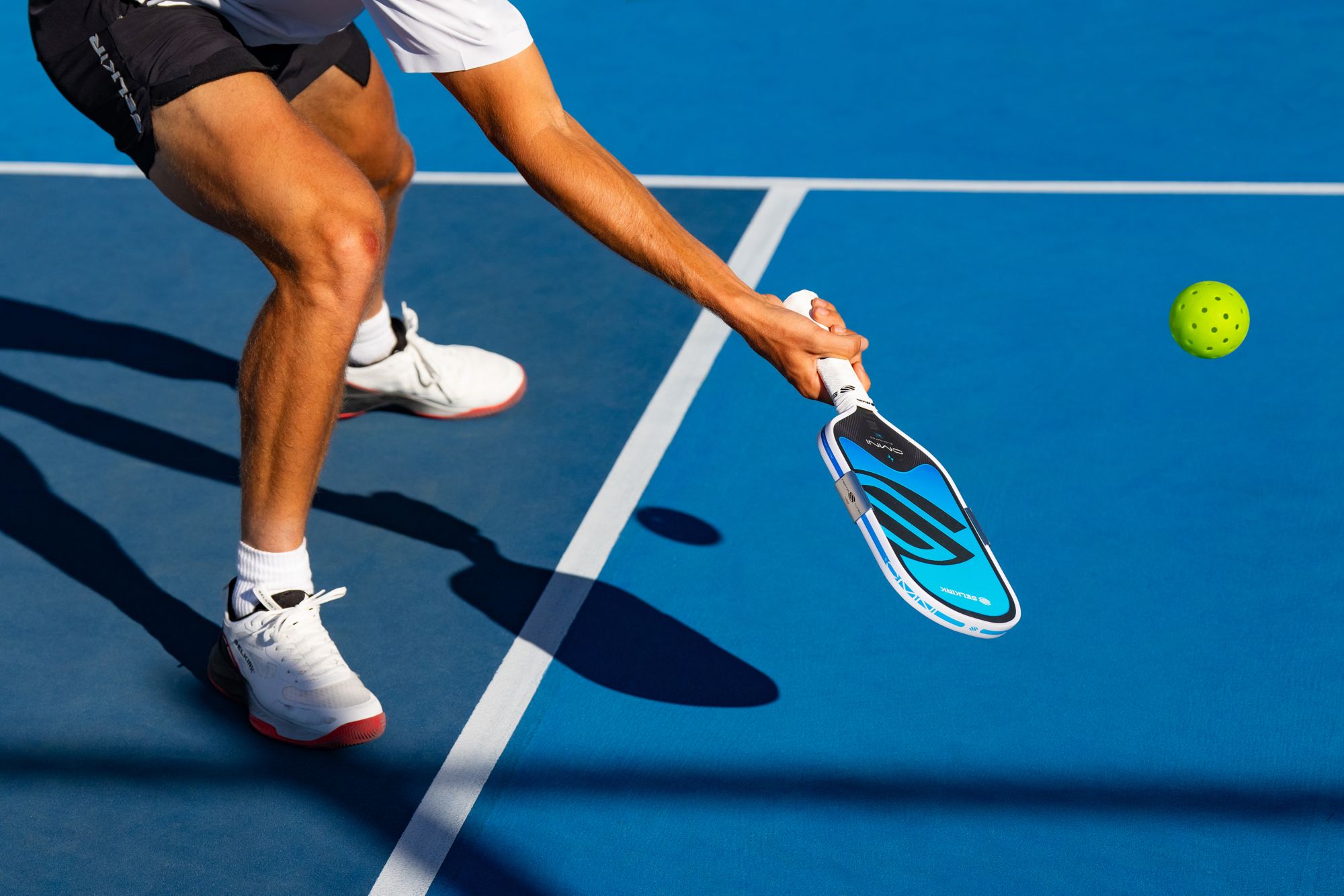 Selkirk OMNI Widebody Pickleball Paddle product image