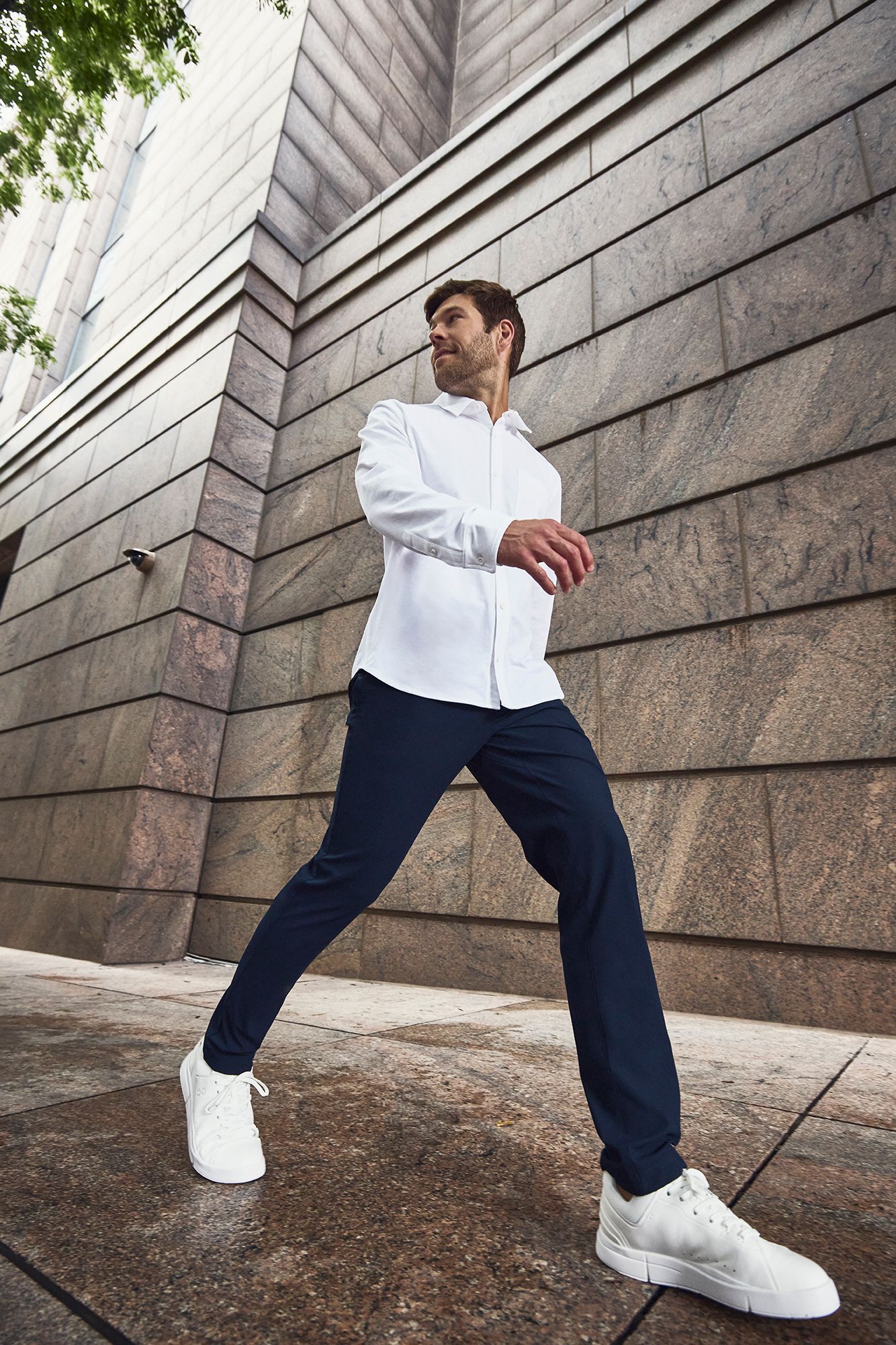 VRST Men's Limitless Performance Slim Fit Chino Pant product image