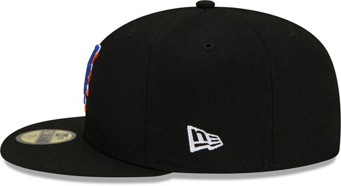 black fitted hat