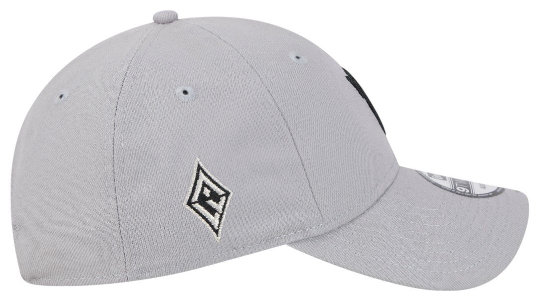 New Era Adult Las Vegas Aces Grey Jumpwoman 9Twenty Adjustable Hat product image