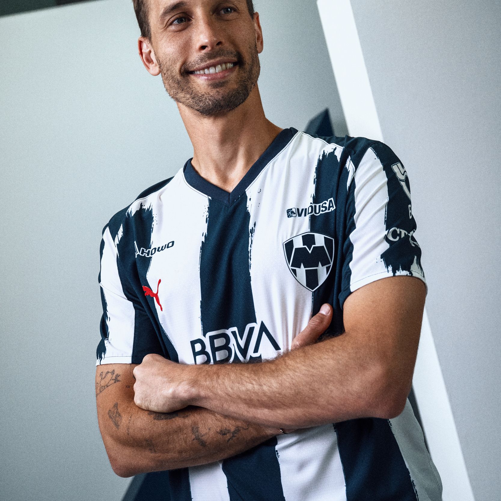 PUMA Adult CF Monterrey 2025-26 Navy Home Replica Jersey product image