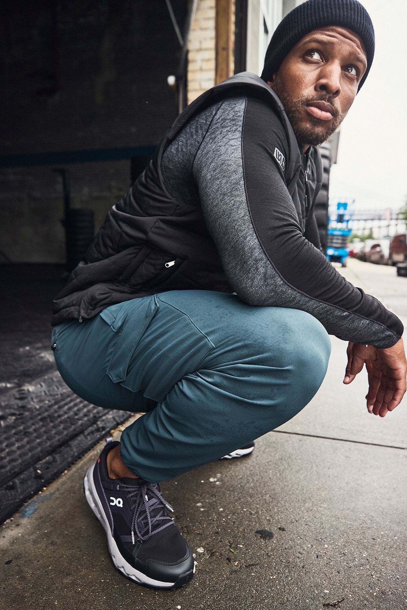 VRST Men's Ribbed Beanie product image