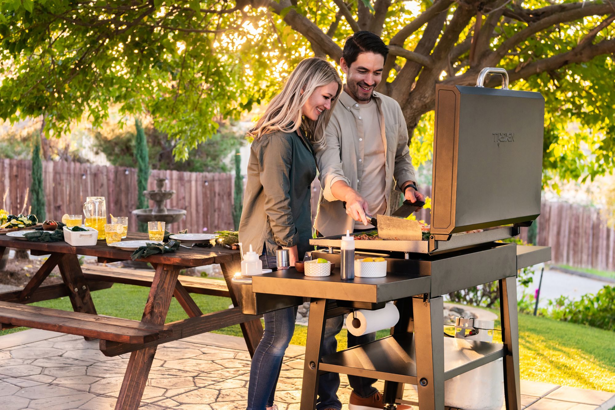 Nexgrill Daytona 3-Burner Propane Gas Grill with Griddle Top product image