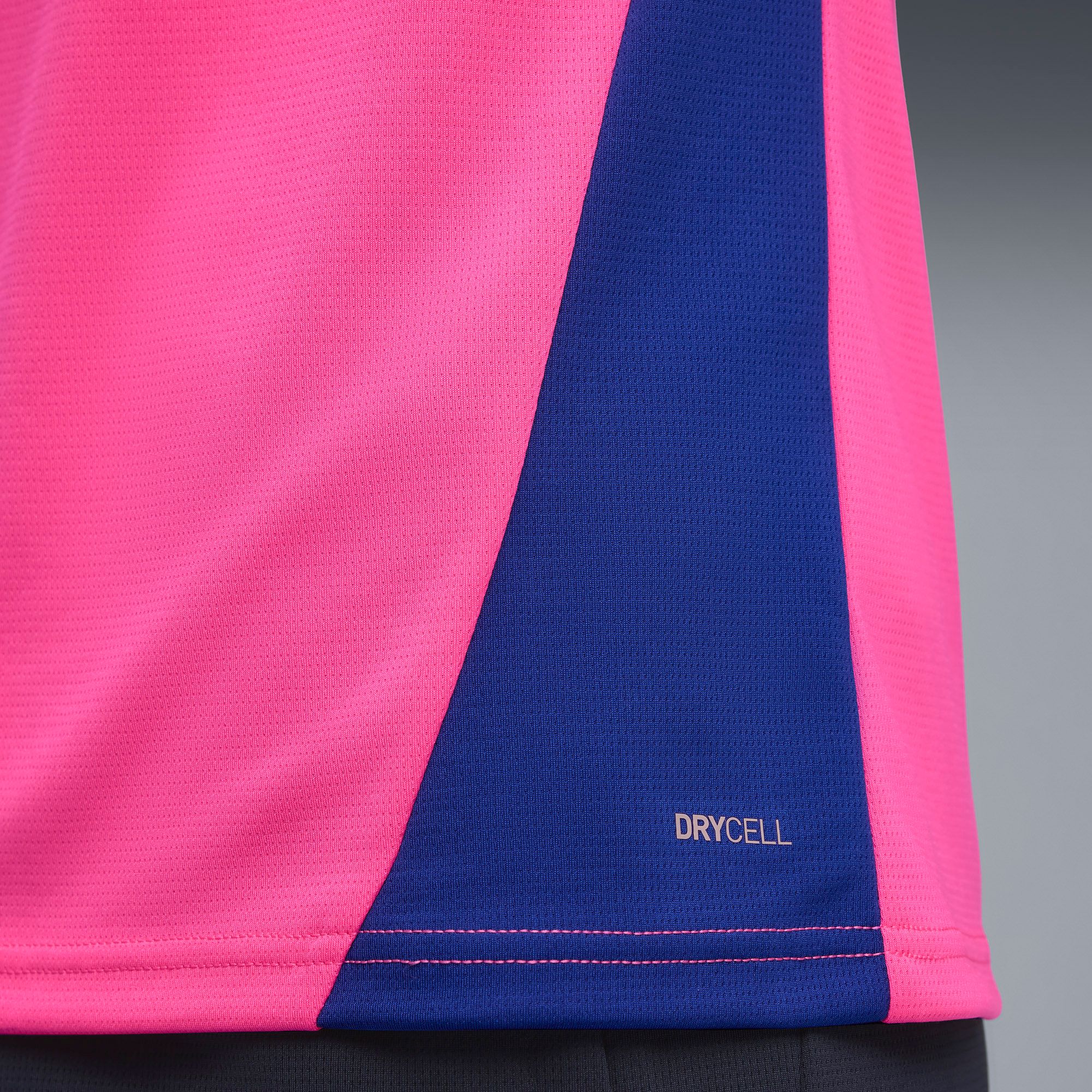 PUMA Men's Manchester City Pink Alternate Training Jersey product image