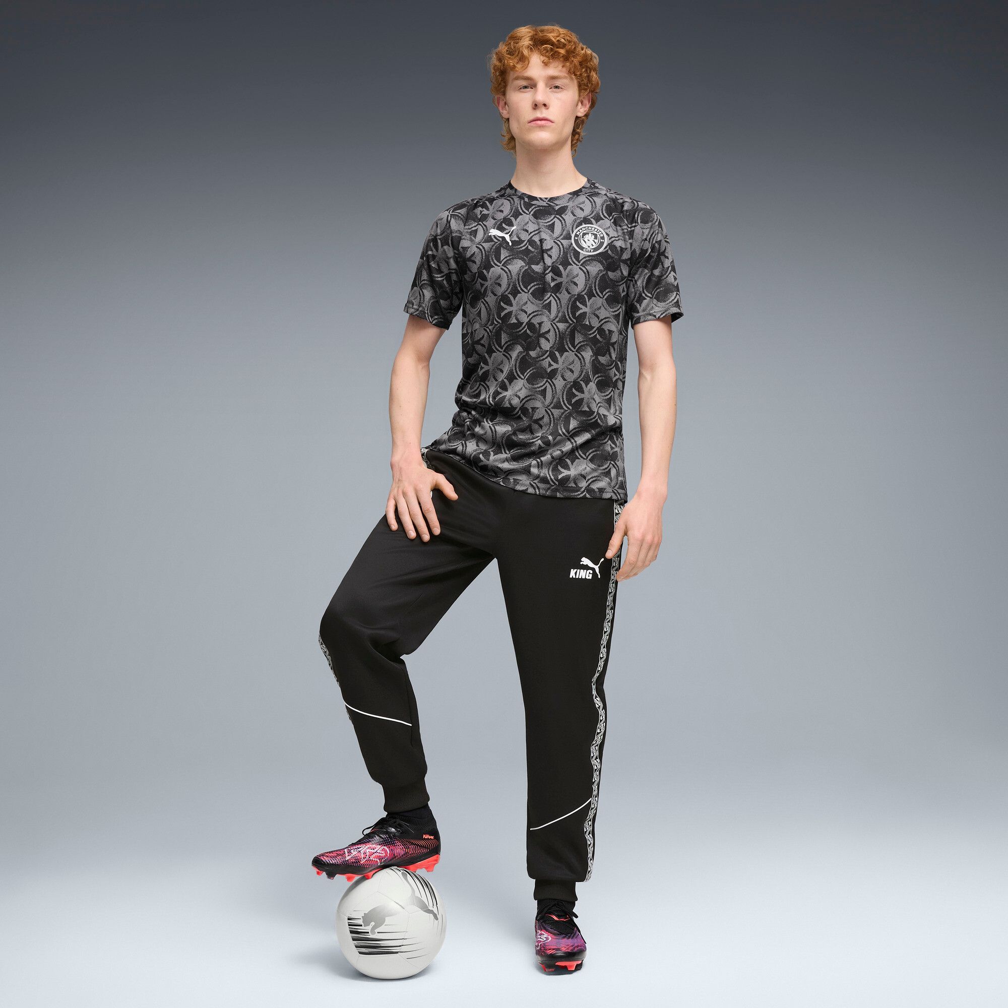 PUMA Men's Manchester City 2025 Black Away Prematch Jersey product image