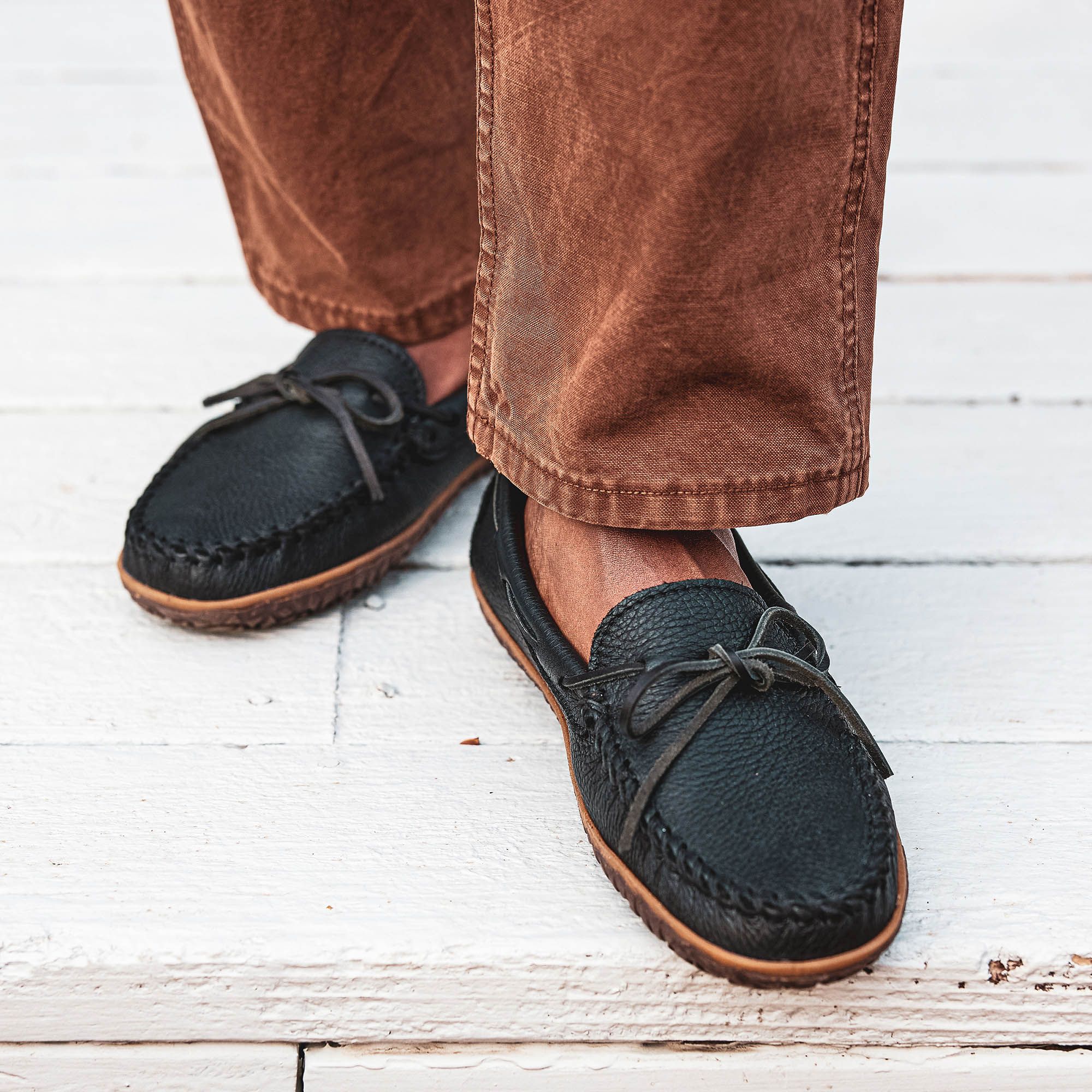 Minnetonka Men's Moosehide Tread Loafers product image
