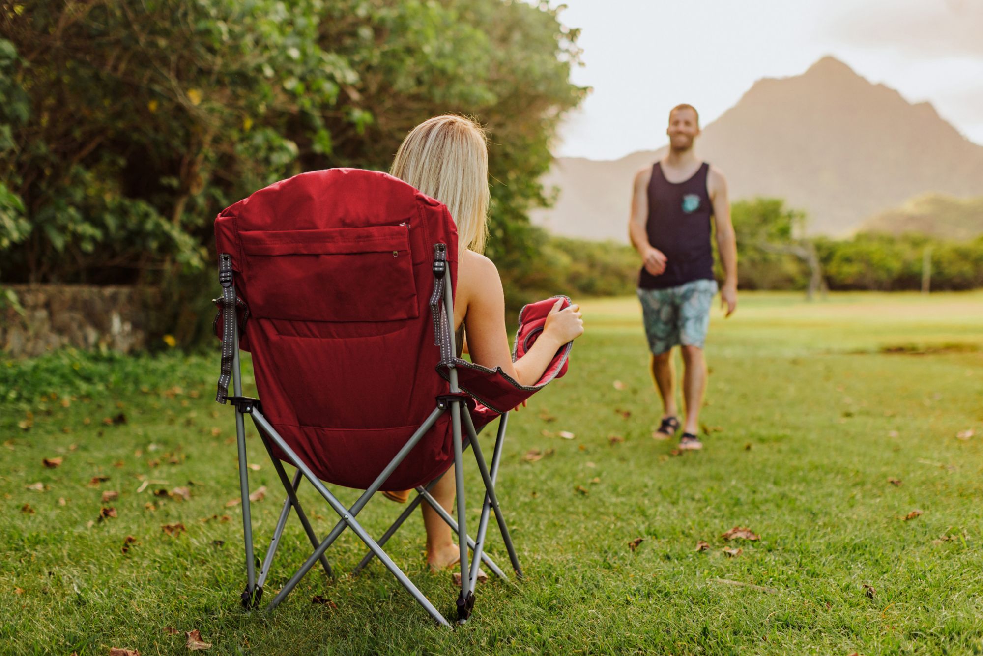 Picnic Time Atlanta Braves Reclining Camp Chair