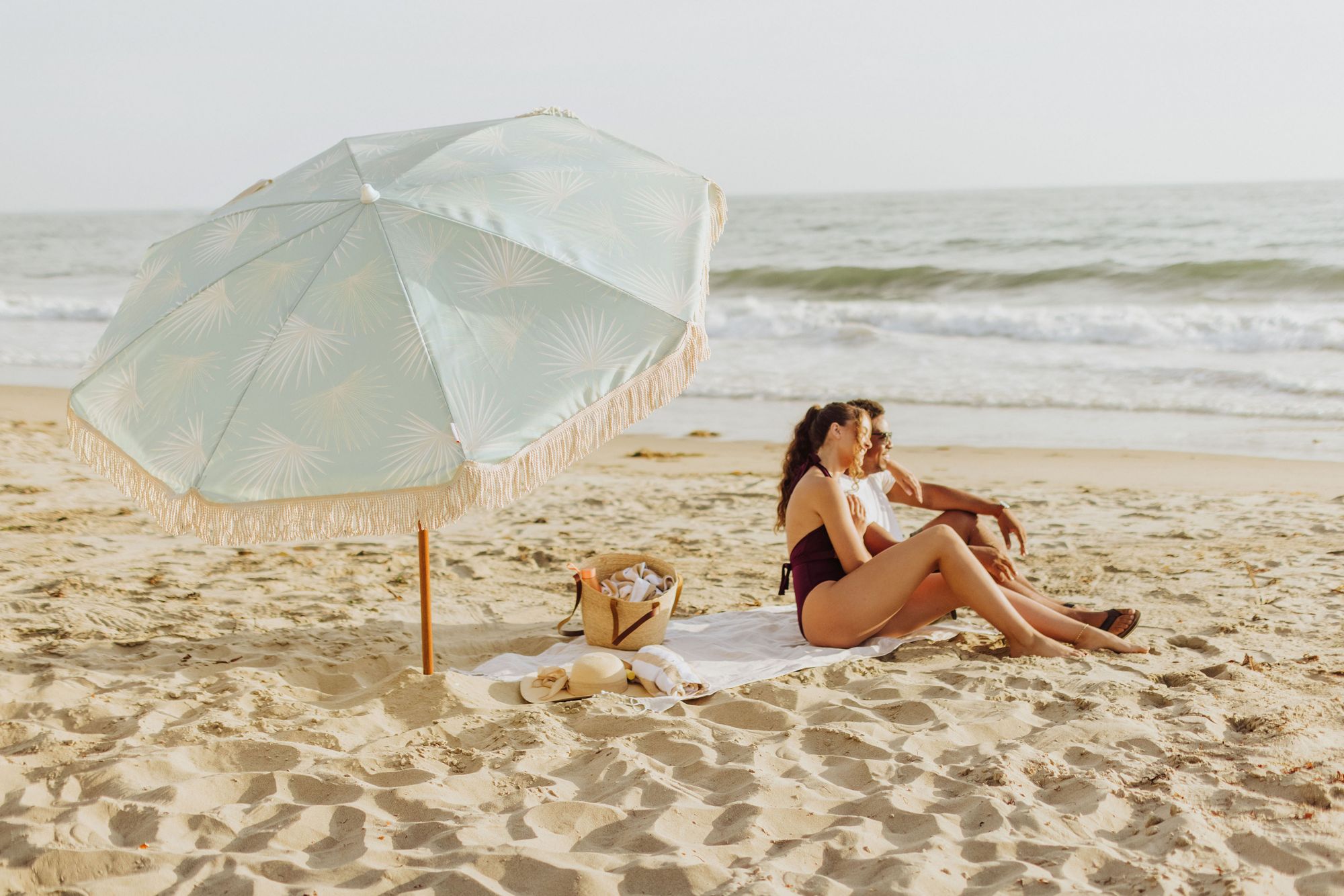 Picnic Time 6.5 Ft. Portable Beach Umbrella product image