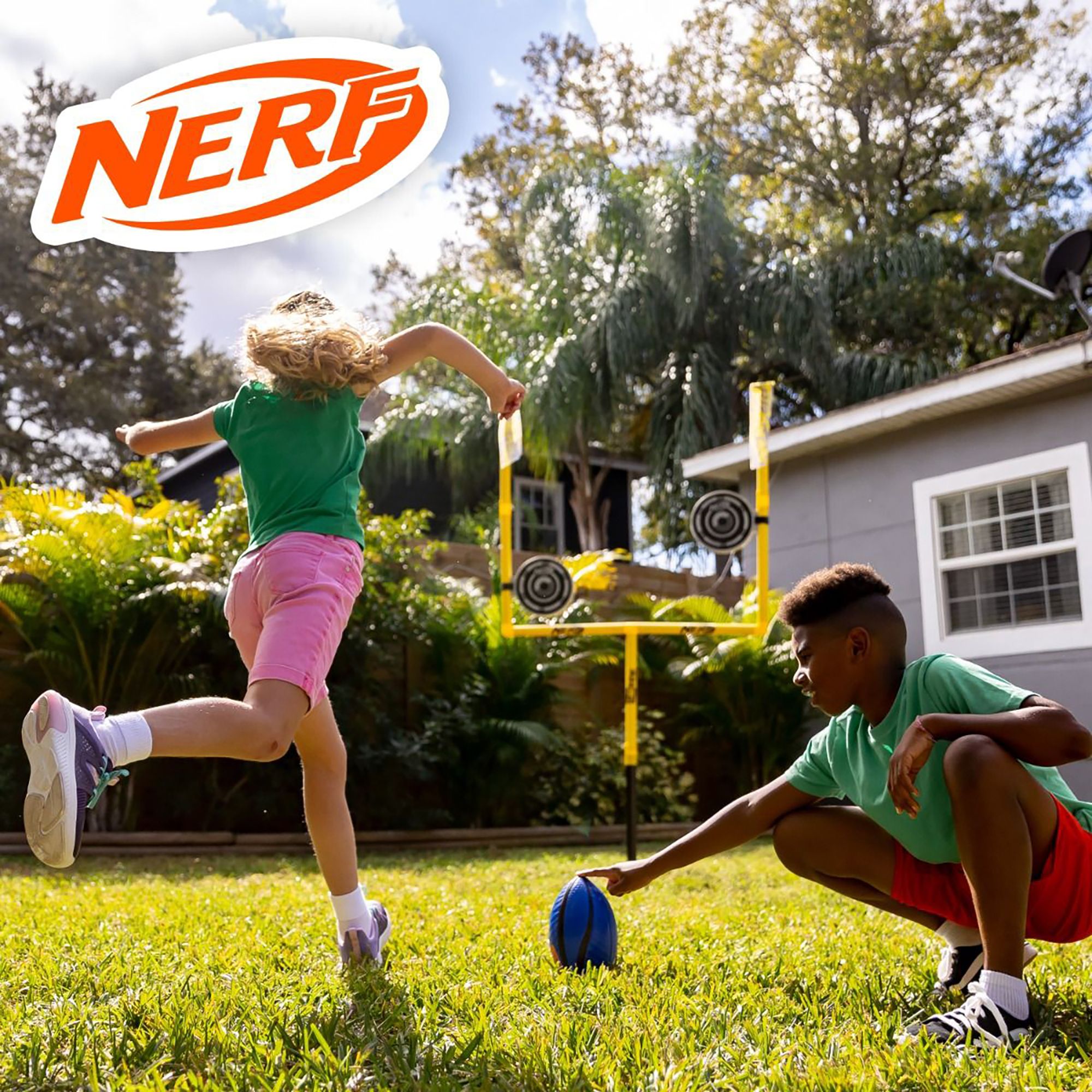 Nerf Punt and Pass Football Goal Post Set product image