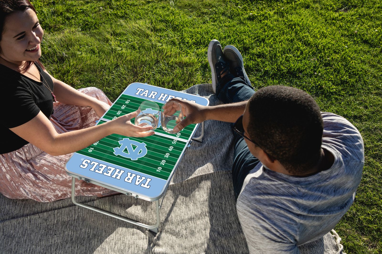 Picnic Time North Carolina Tar Heels Folding Mini Table product image
