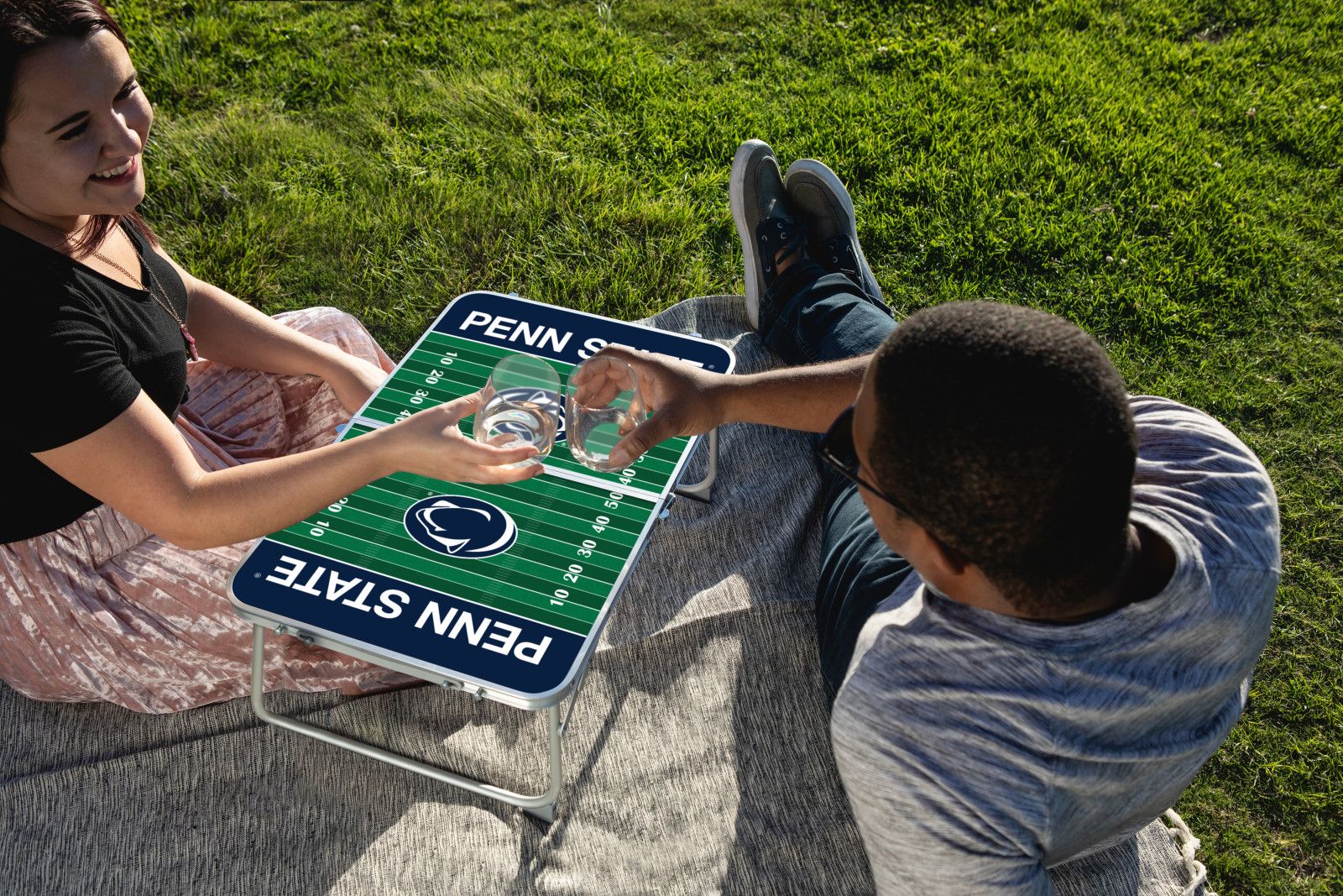 Picnic Time Penn State Nittany Lions Folding Mini Table product image