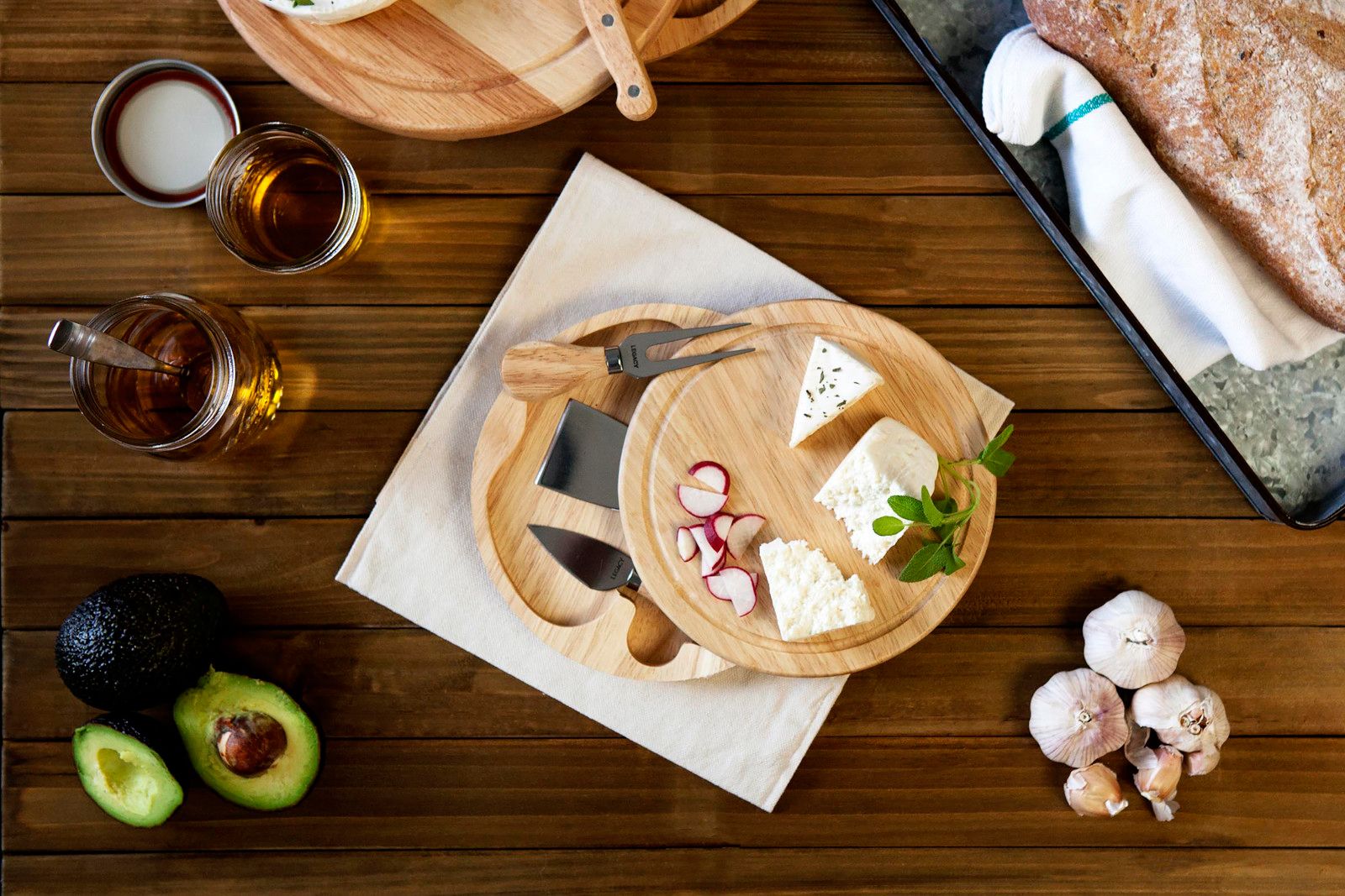 Picnic Time North Carolina Tar Heels Small Cheese Board and Tools