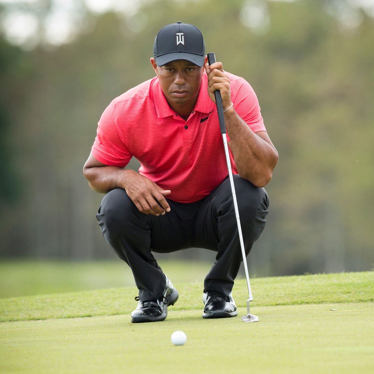 Bridgestone TOUR B XS Golf Balls – Tiger Woods Special Edition product image