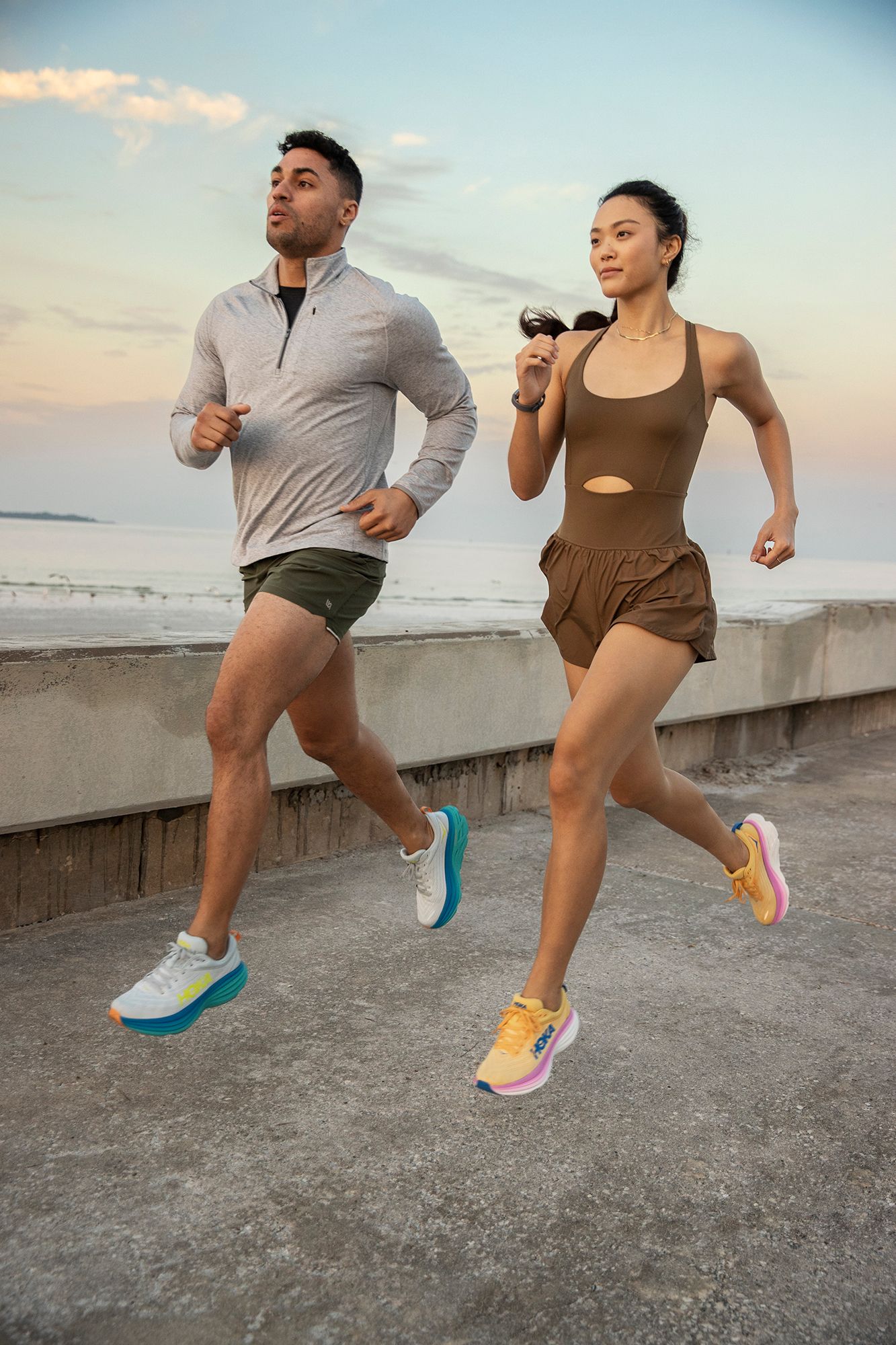 VRST Men's Accelerate Warm Half Zip Pullover product image