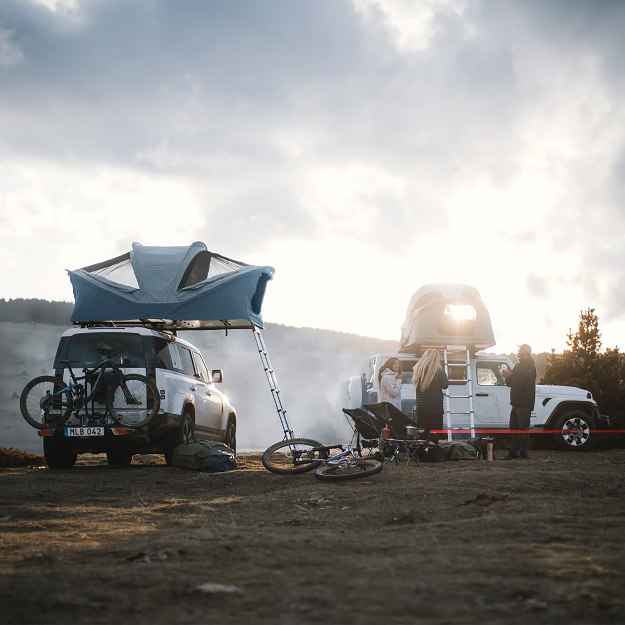 Thule Approach 2-Person Rooftop Tent product image