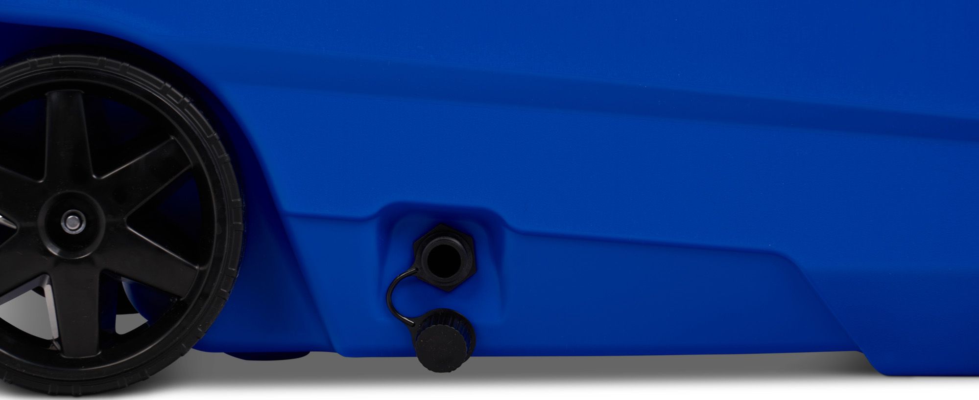 Igloo Latitude 90 Quart Rolling Cooler product image