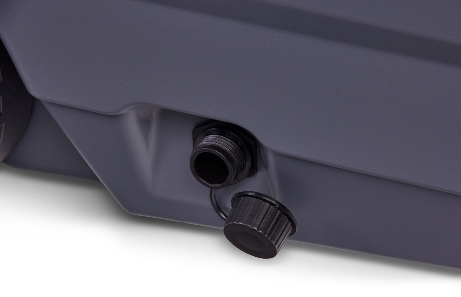 Igloo Latitude 90 Quart Rolling Cooler product image