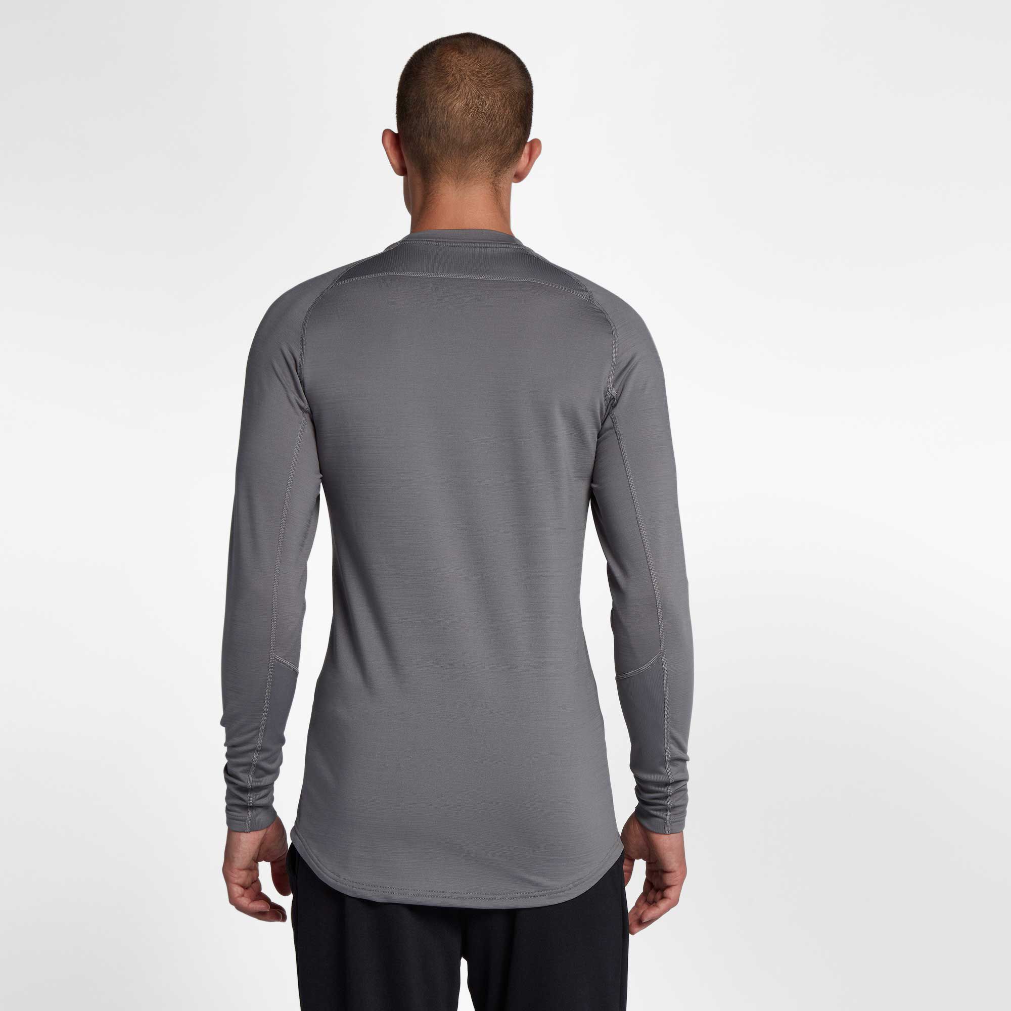 nike therma dri fit long sleeve