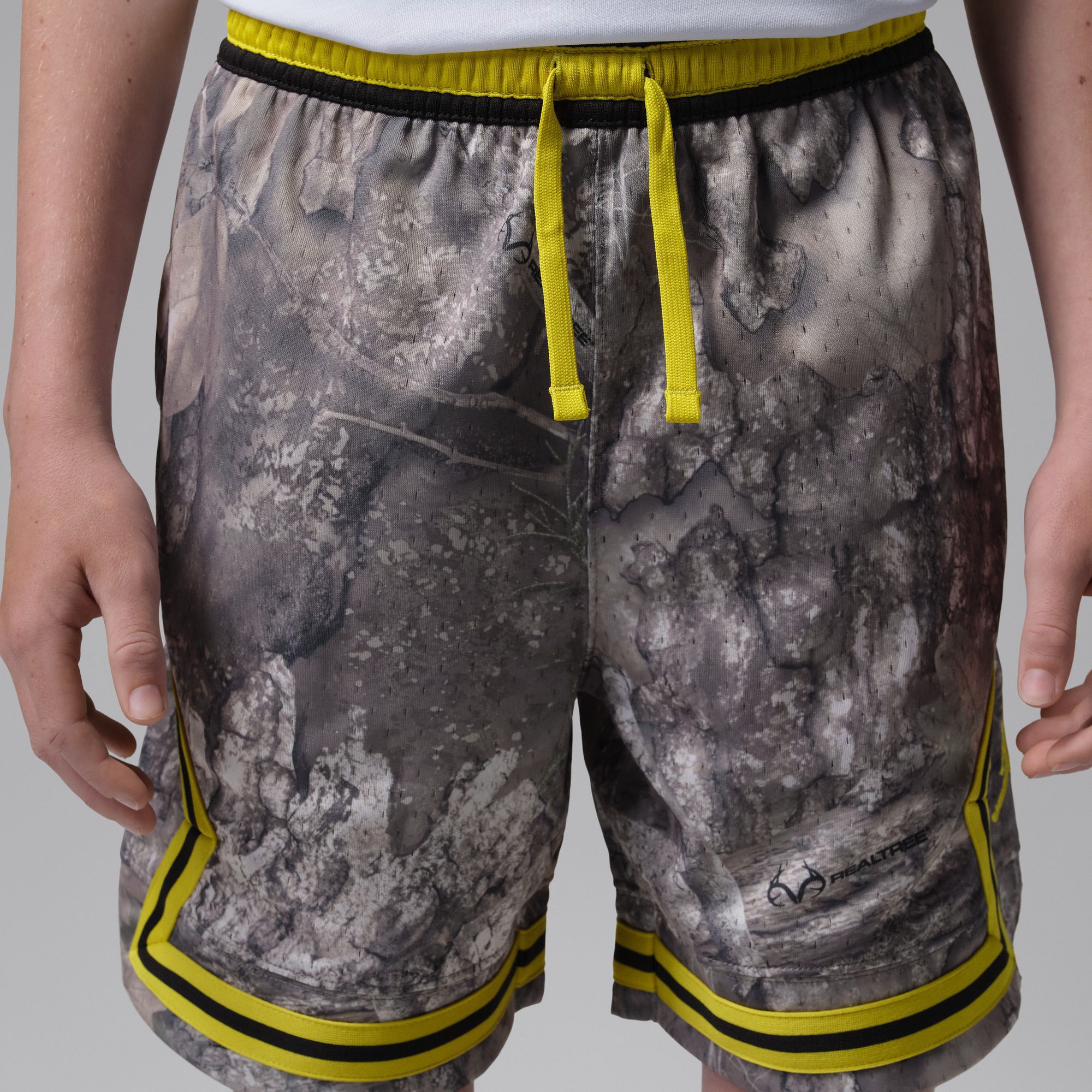 Jordan Boys' Dri-FIT MVP Realtree Print Diamond Shorts product image