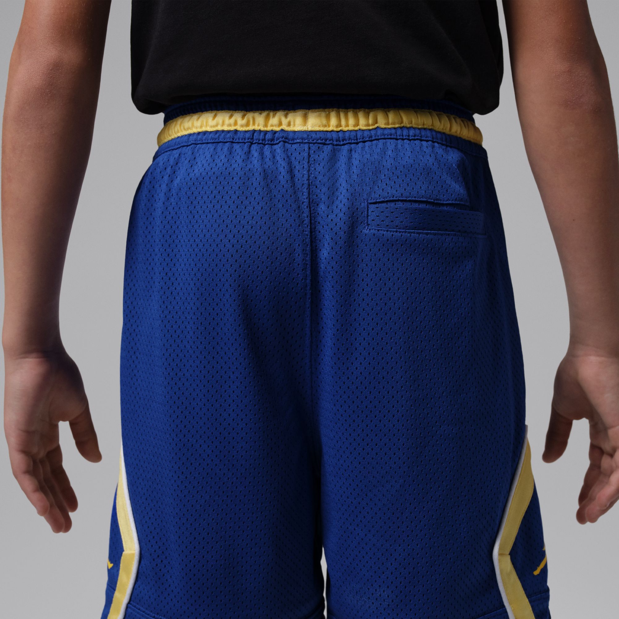 Jordan Kids' Brazil Mesh Performance Shorts product image