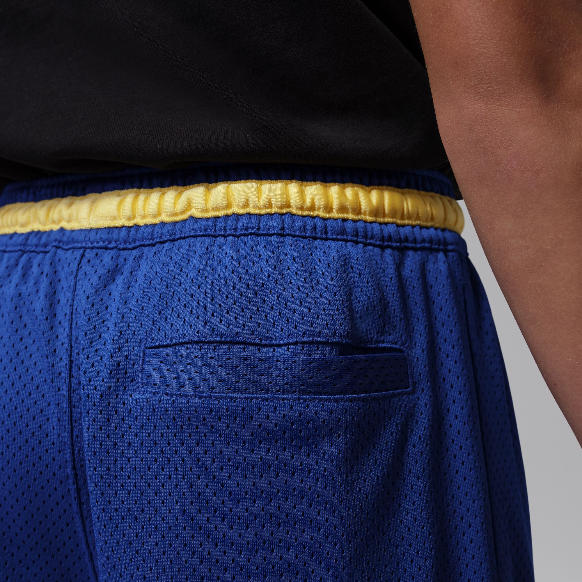 Jordan Kids' Brazil Mesh Performance Shorts product image