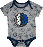 Outerstuff Infant Dallas Mavericks Blue 3-Piece Onesie Set product image