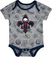 Outerstuff Infant New Orleans Pelicans Blue 3-Piece Onesie Set product image