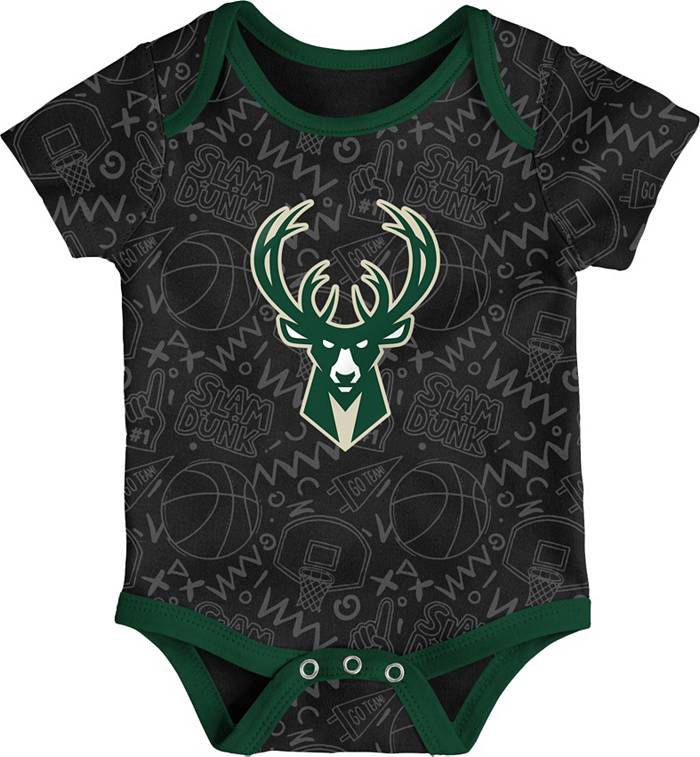 Nike Courtside 23 Starting 5 Black Milwaukee Bucks Hooded Sweatshirt / x Large