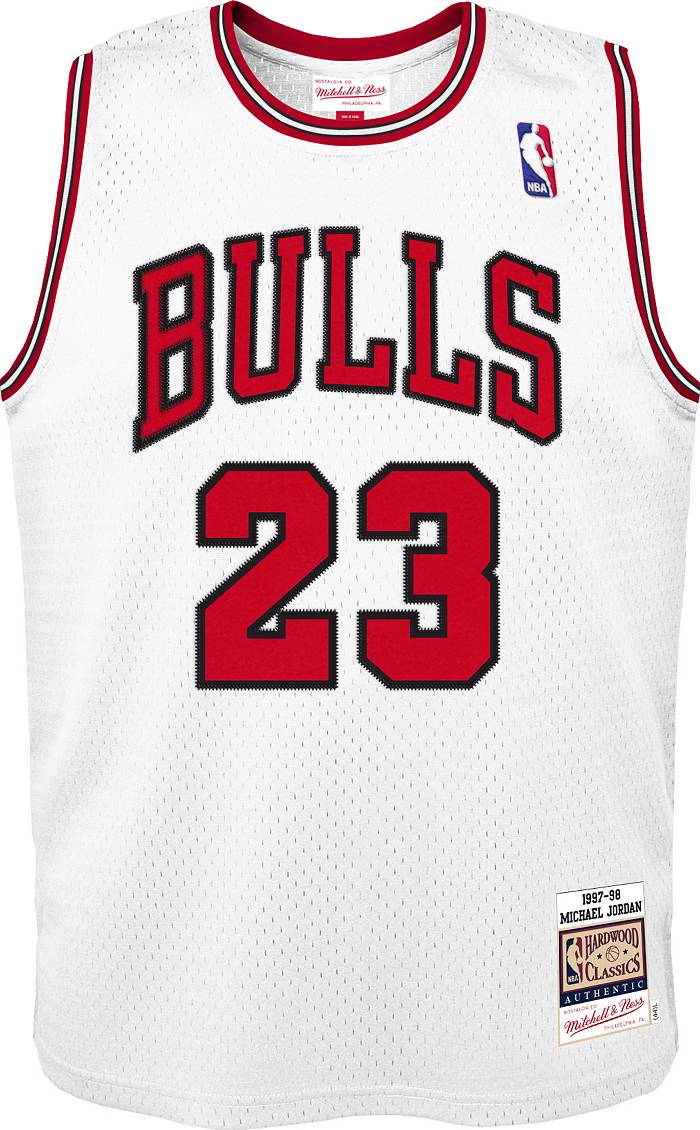Men's Mitchell & Ness Michael Jordan White Chicago Bulls 1997-98 Hardwood  Classics Authentic Player Jersey