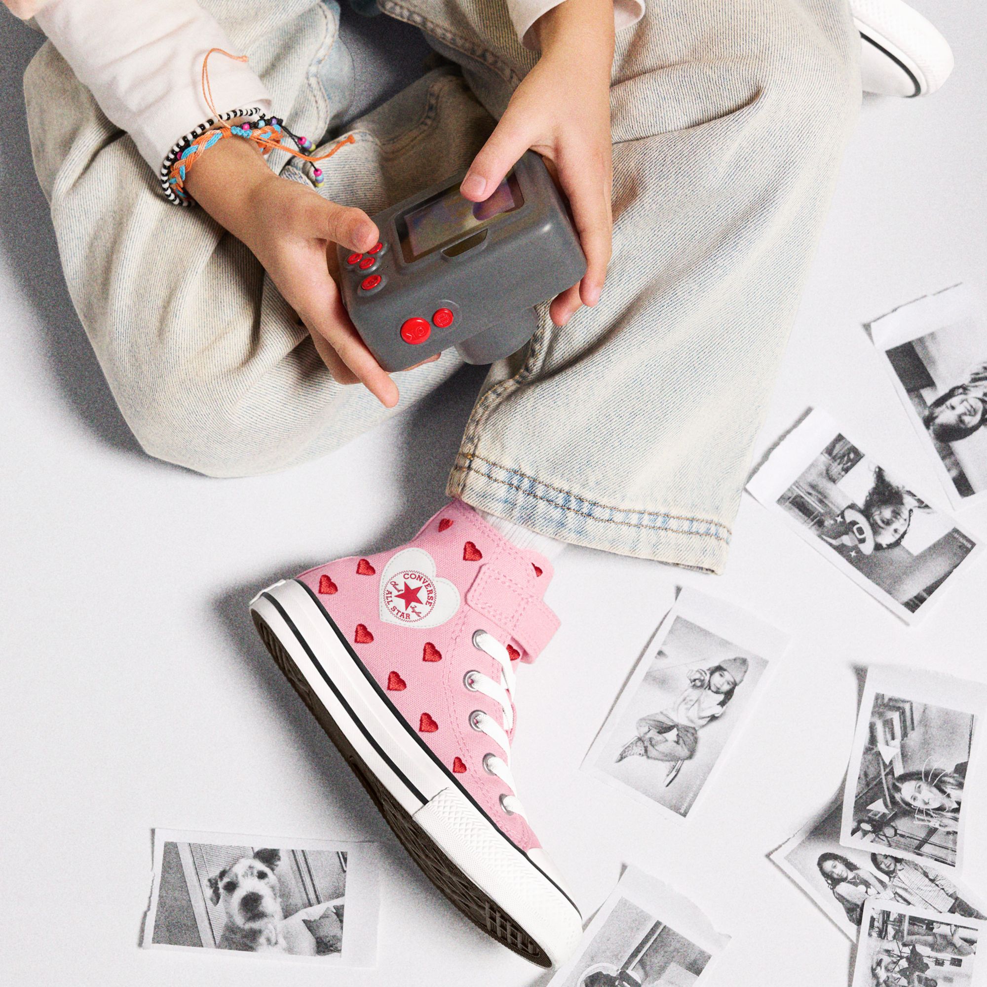 Converse Kids' Preschool Chuck Taylor All-Star 1V High Top Shoes product image