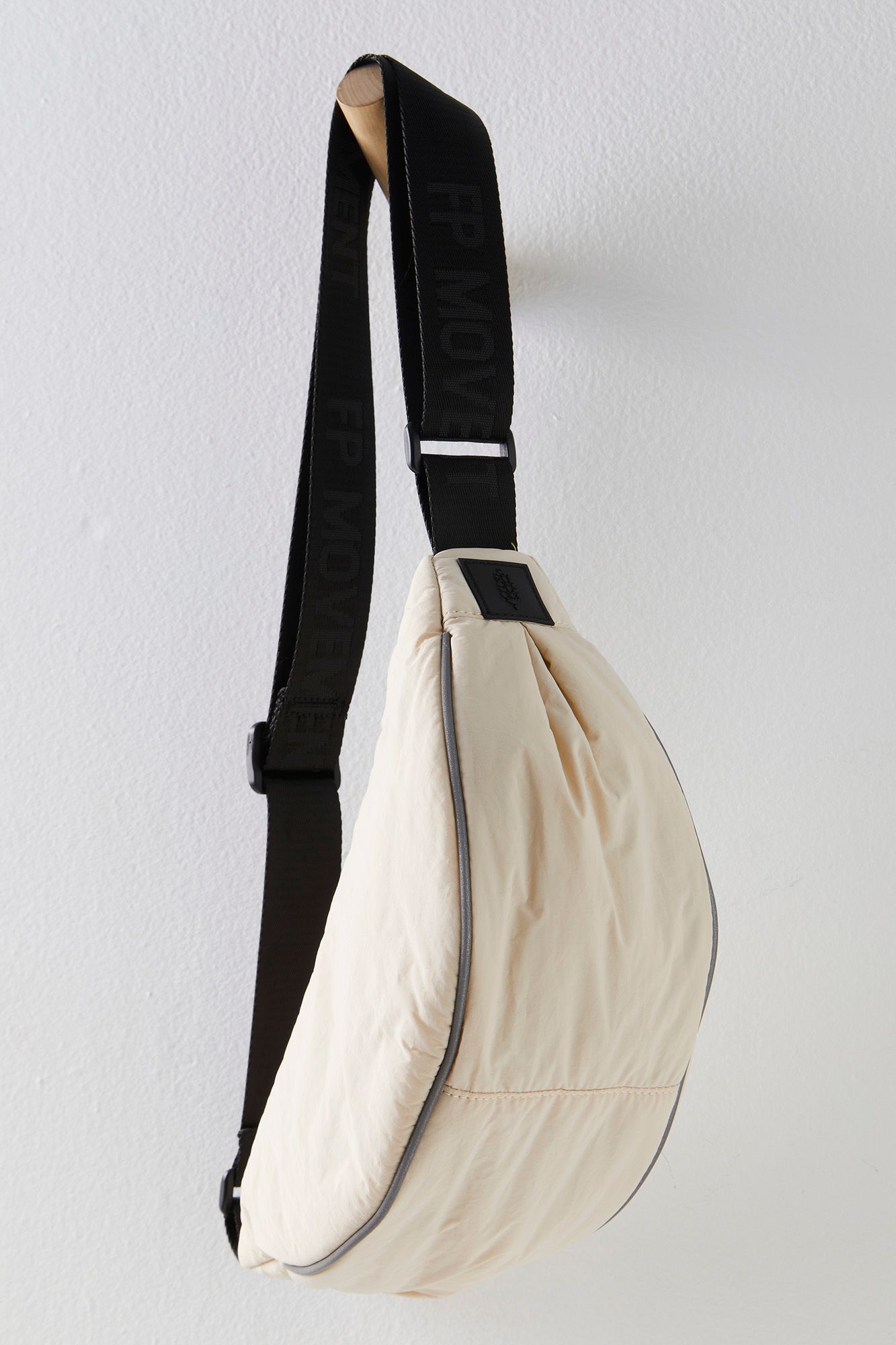 FP Movement Women's Bulls Eye Sling Bag product image