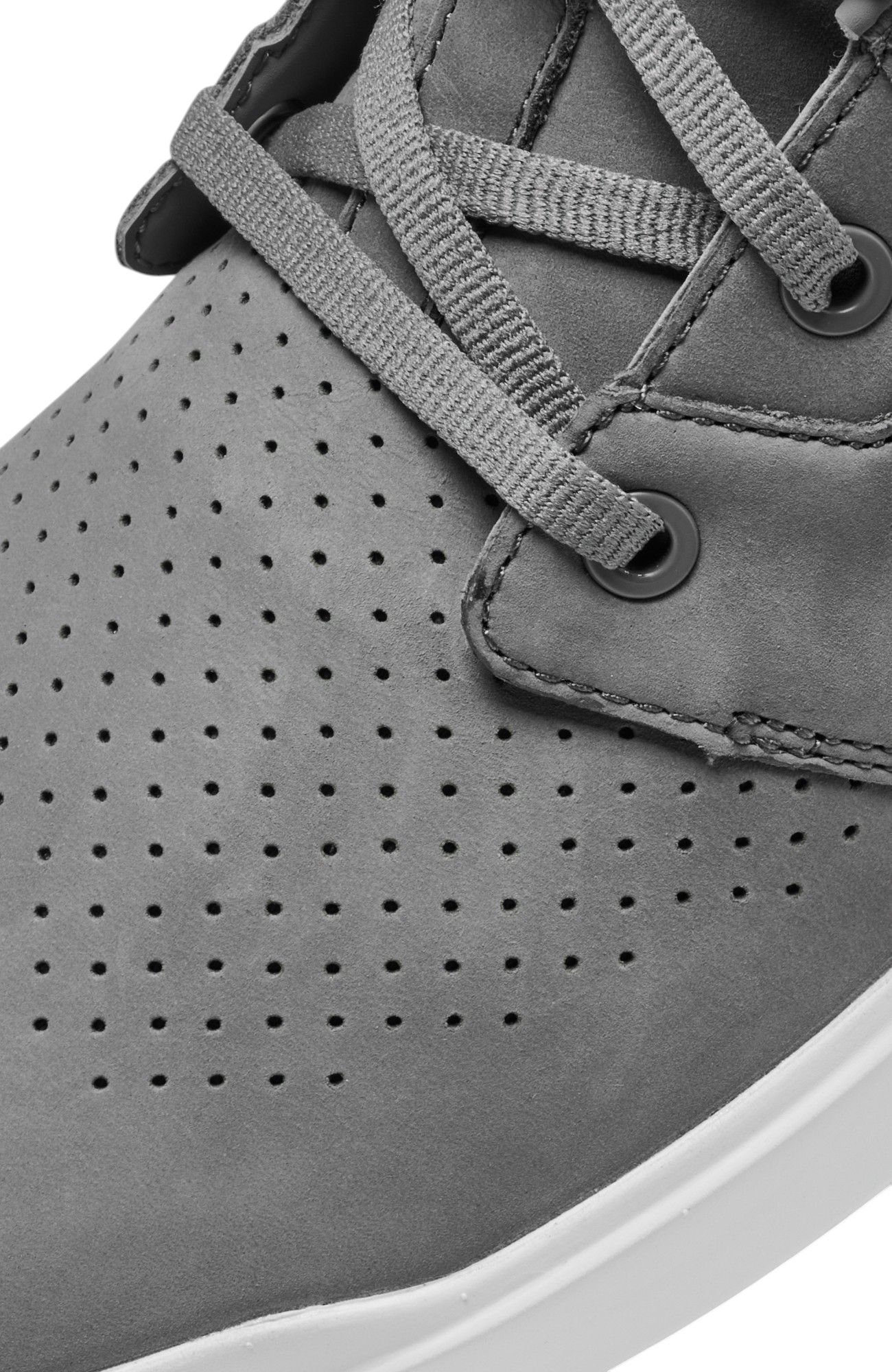 TravisMathew Men's Modern Chukka Off Course Shoes product image