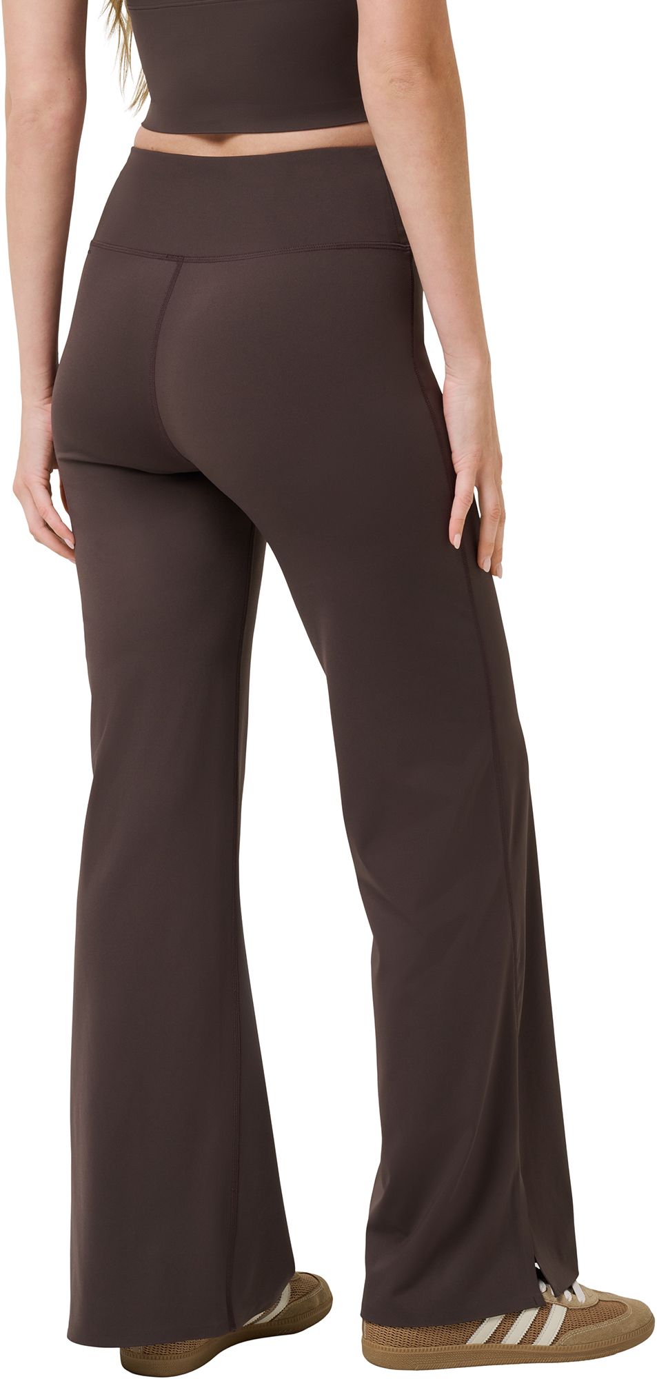 TravisMathew Women's MoveKnit Bonded Golf Leggings product image