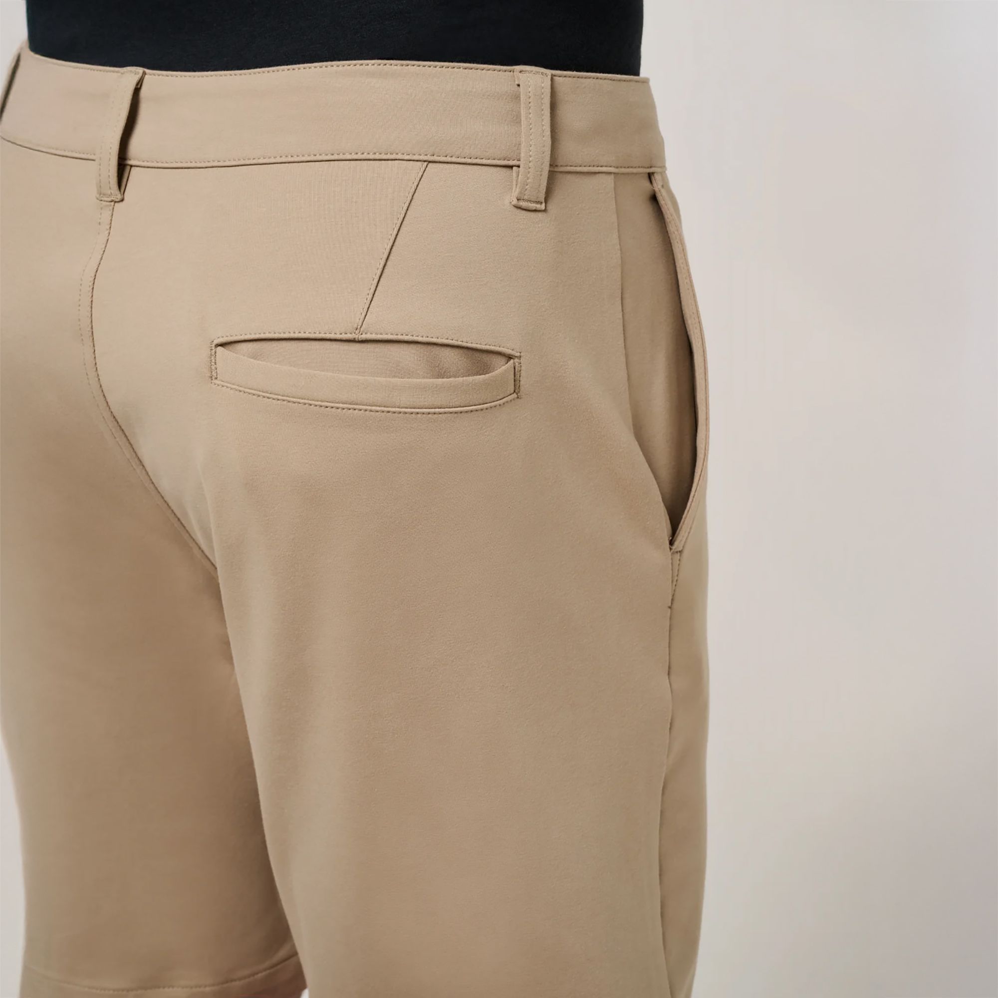 TravisMathew Men's 8" StretchKnit Golf Short product image