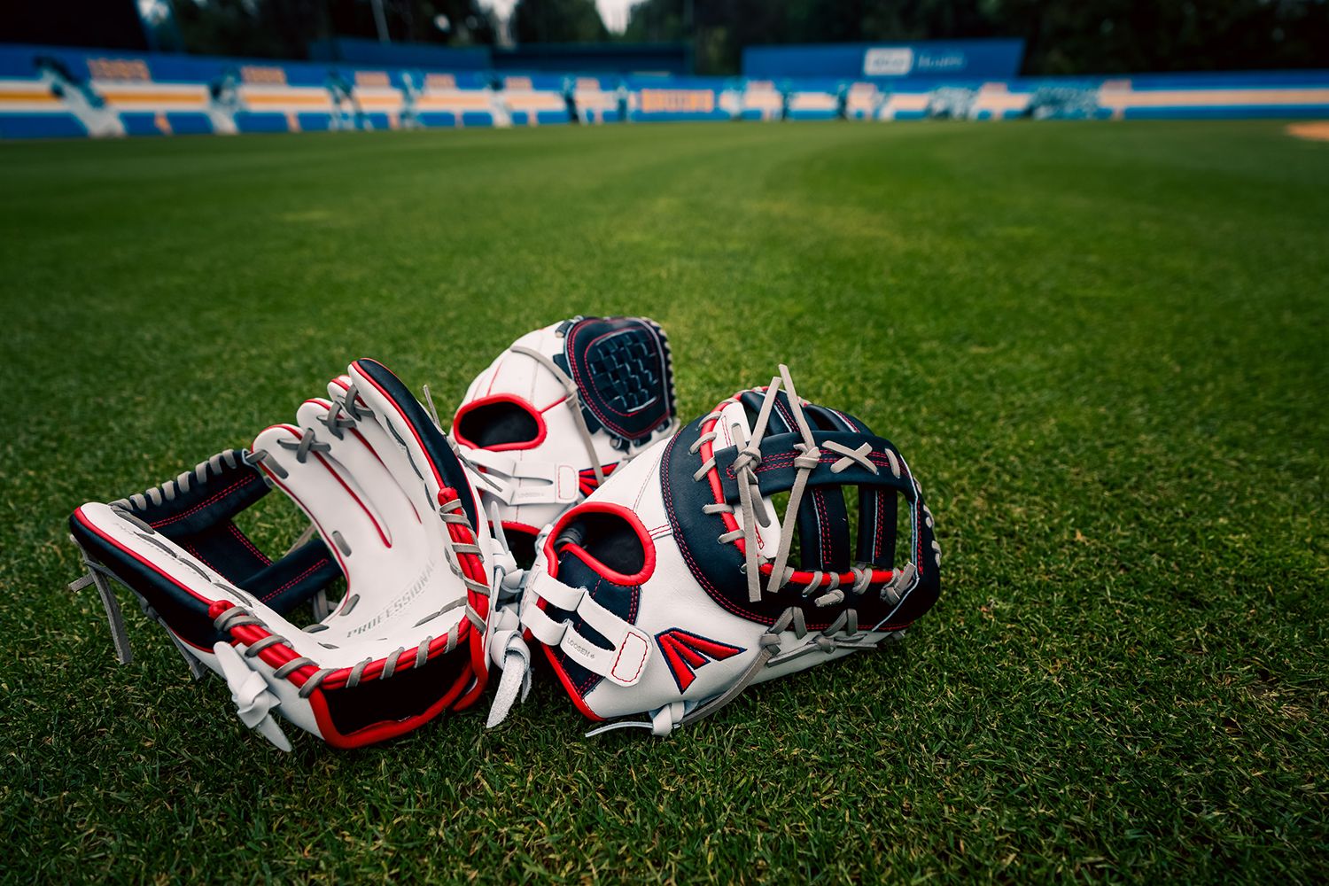 Easton 11.75" Professional Collection Color Splash Series Fastpitch Glove product image