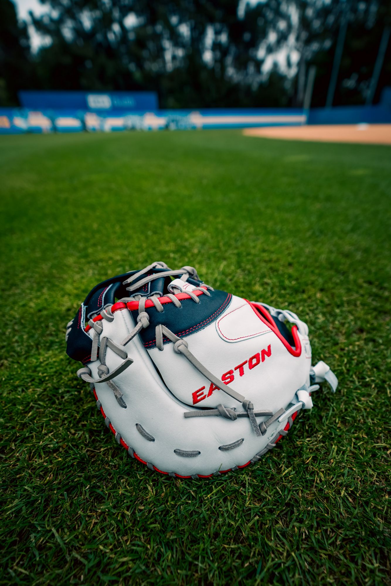 Easton 13" Professional Collection Color Splash Series Fastpitch First Base Mitt product image