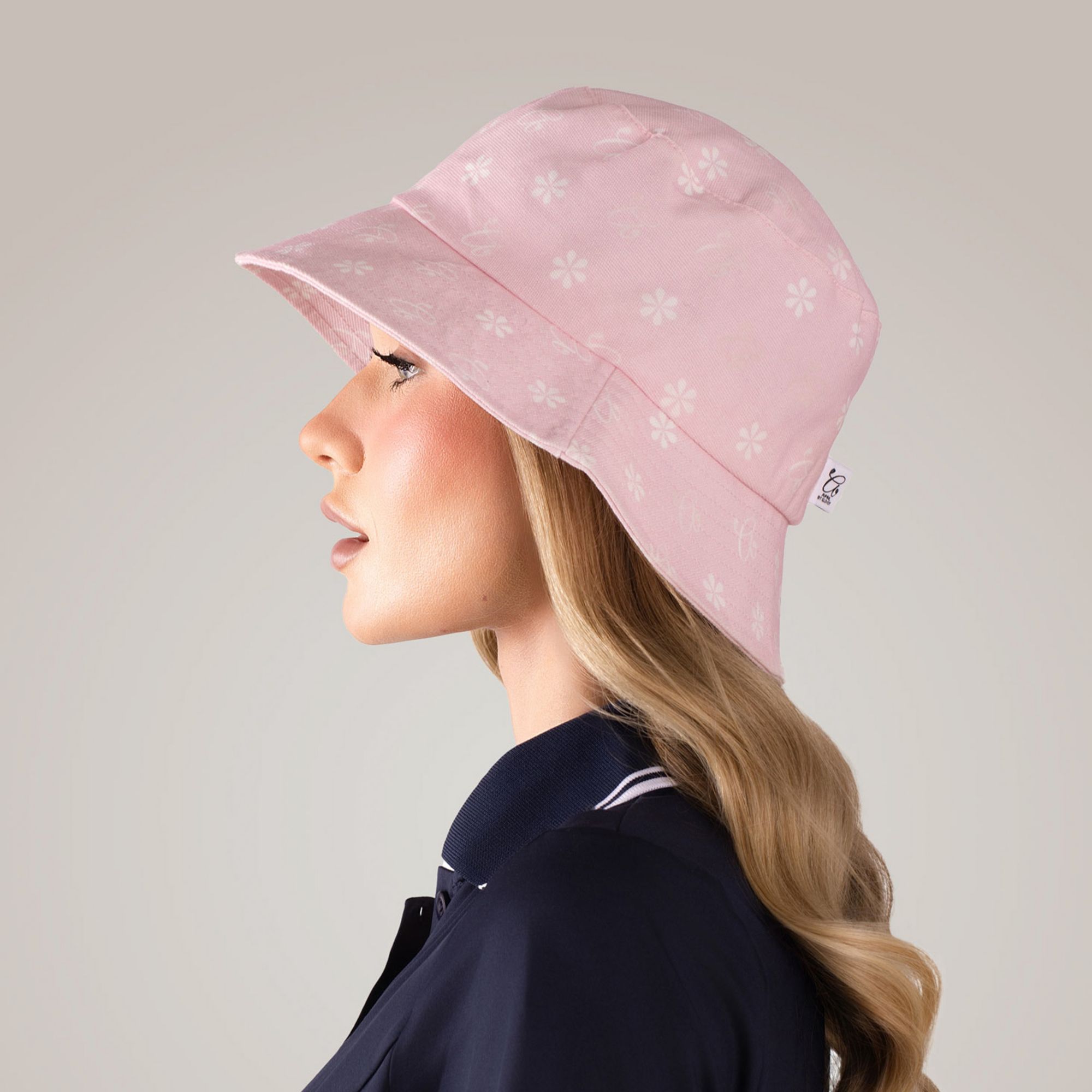 Glove It Women's Golf Bucket Hat product image