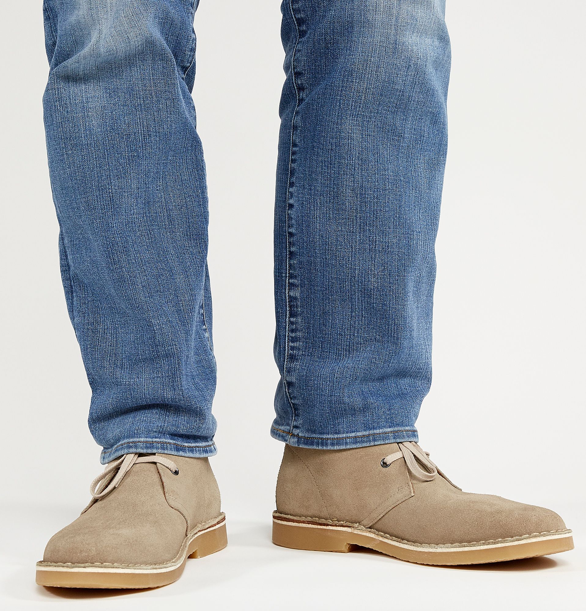 mens suede chukka