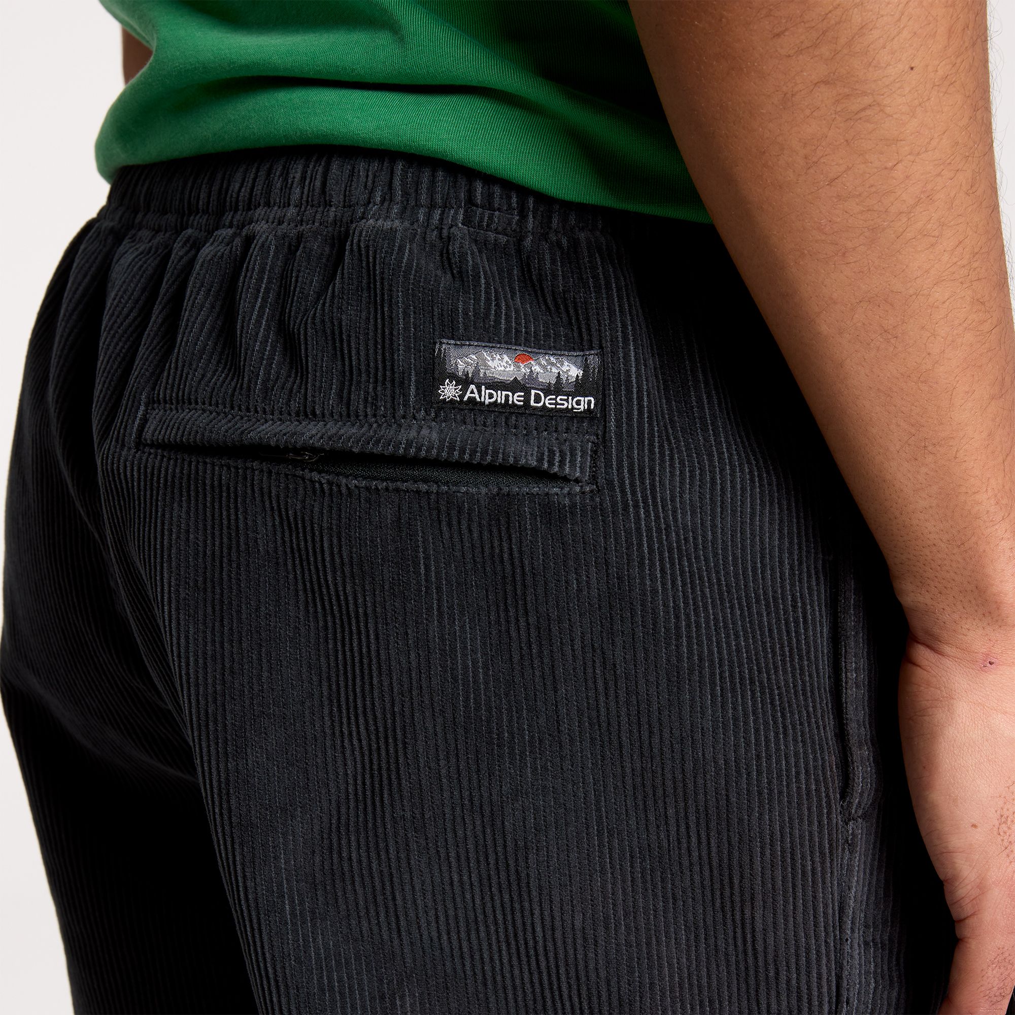 Alpine Design Men's 5" Pull On Corduroy Shorts product image