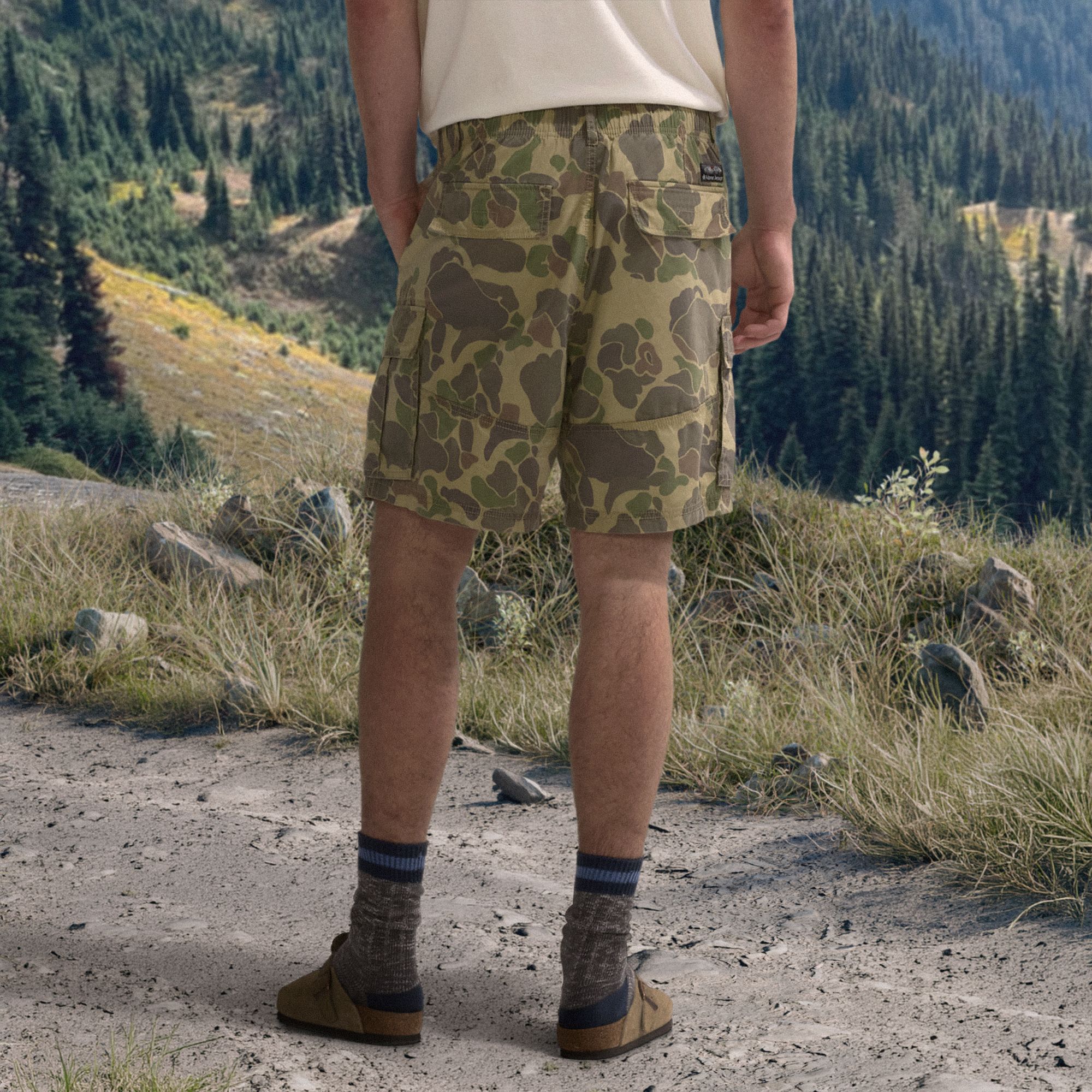 Alpine Design Men's 8” Cargo Short product image